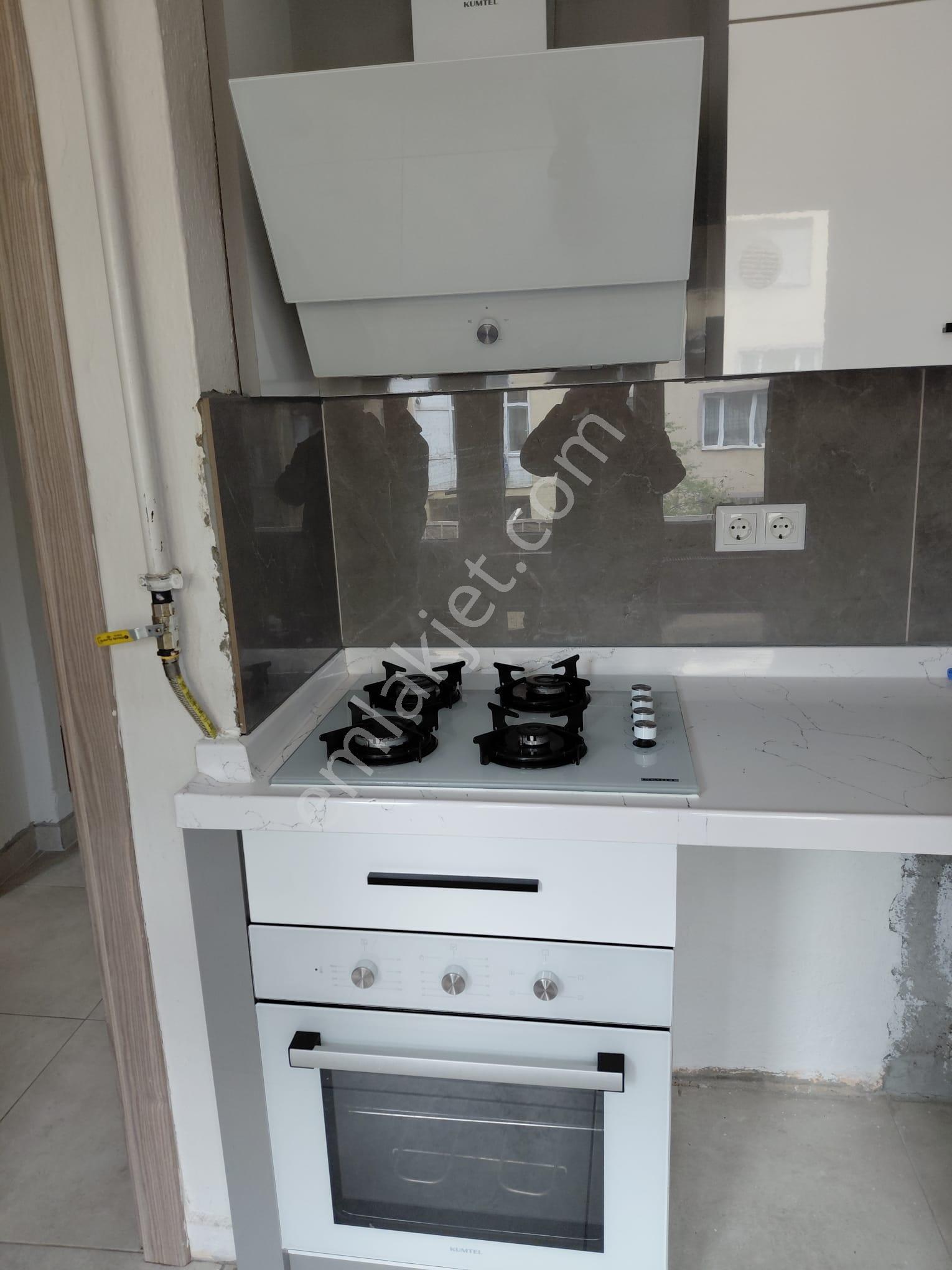 Tezcan Emlak Tan Kiralık Yenilenmiş 2+1 Daire - Görsel 6