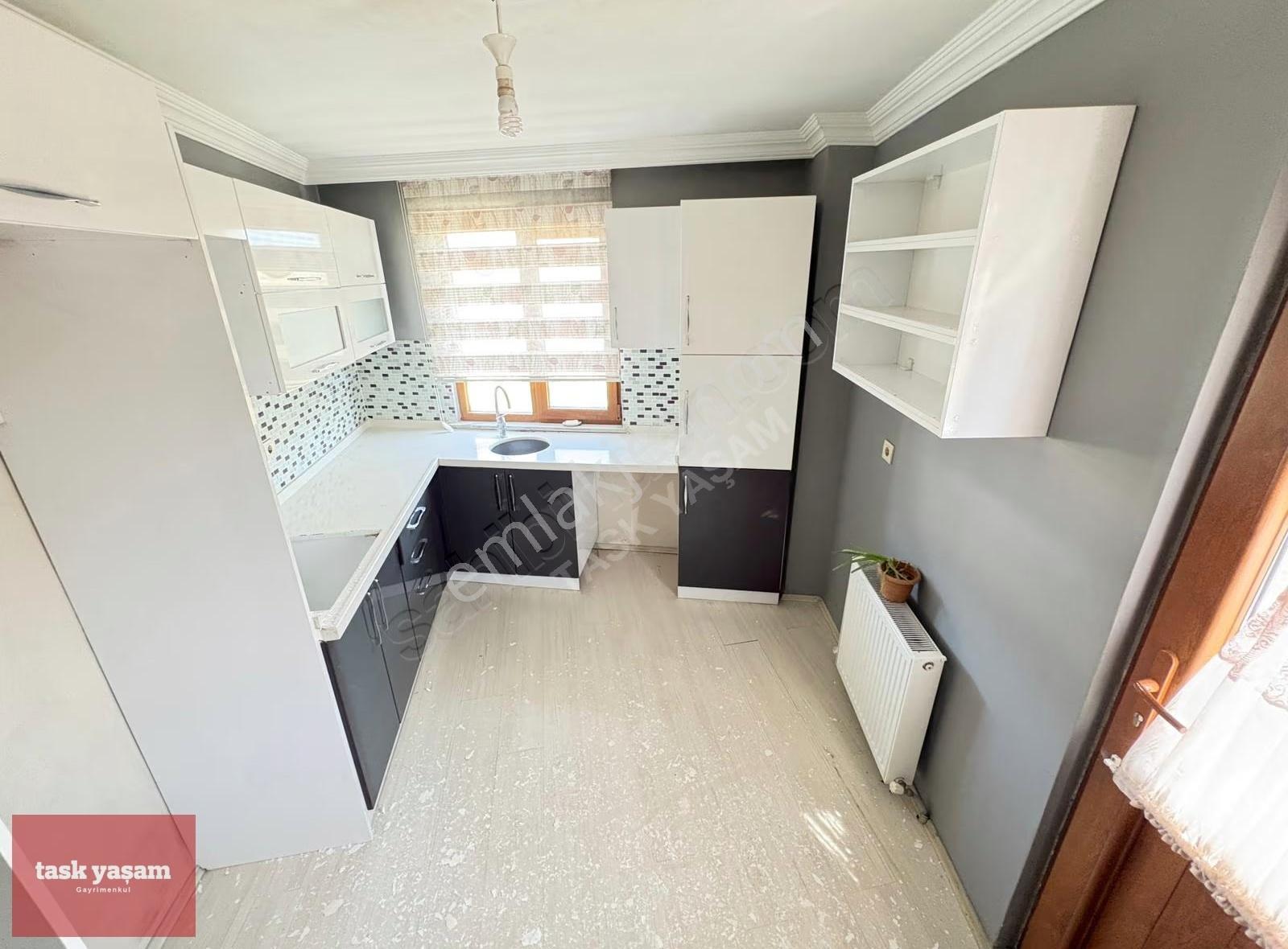 Güzeller Dr.sadık Ahmet Parkı Karşısı Satılık 4+1 150m² Daire - Görsel 4