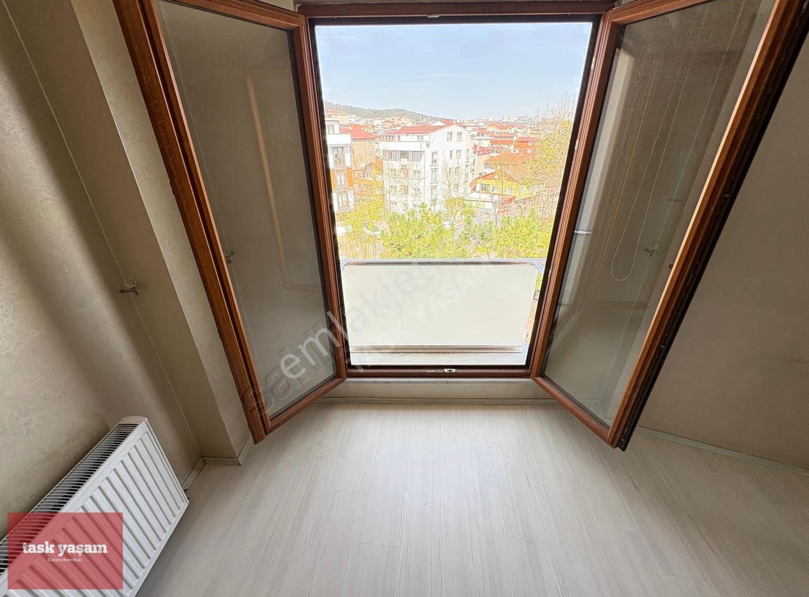 Güzeller Dr.sadık Ahmet Parkı Karşısı Satılık 4+1 150m² Daire - Görsel 17
