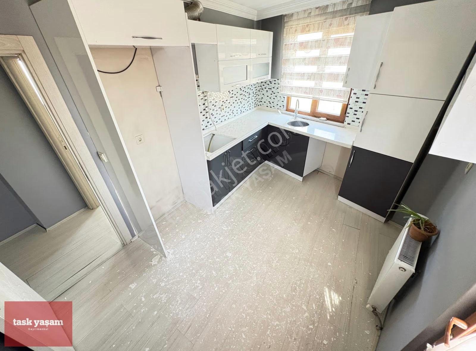 Güzeller Dr.sadık Ahmet Parkı Karşısı Satılık 4+1 150m² Daire - Görsel 8