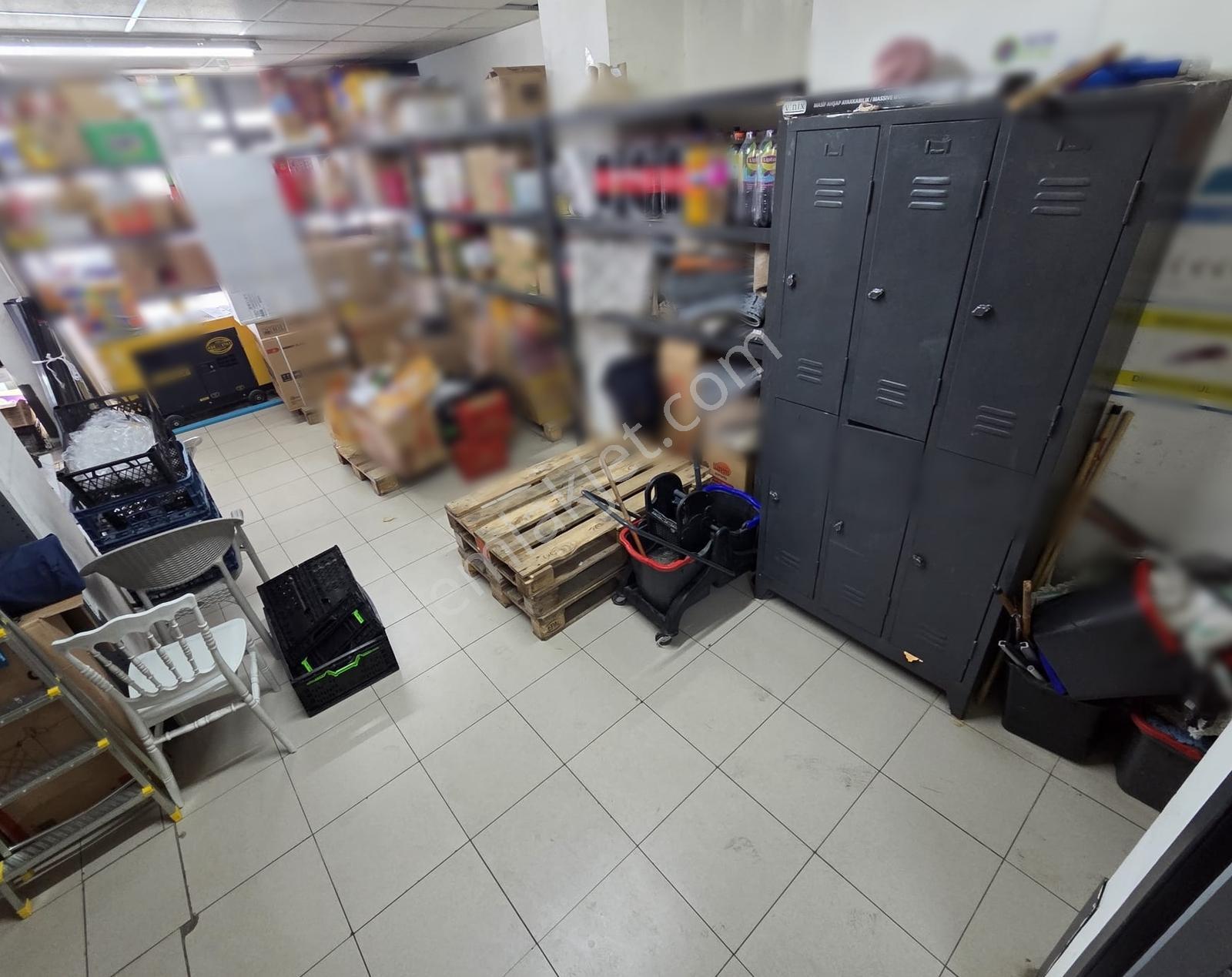 Yıldıztepe Mah. İşlek Cadde Üzeri Kiracılı 60 M² Satılık Dükkan - Görsel 4