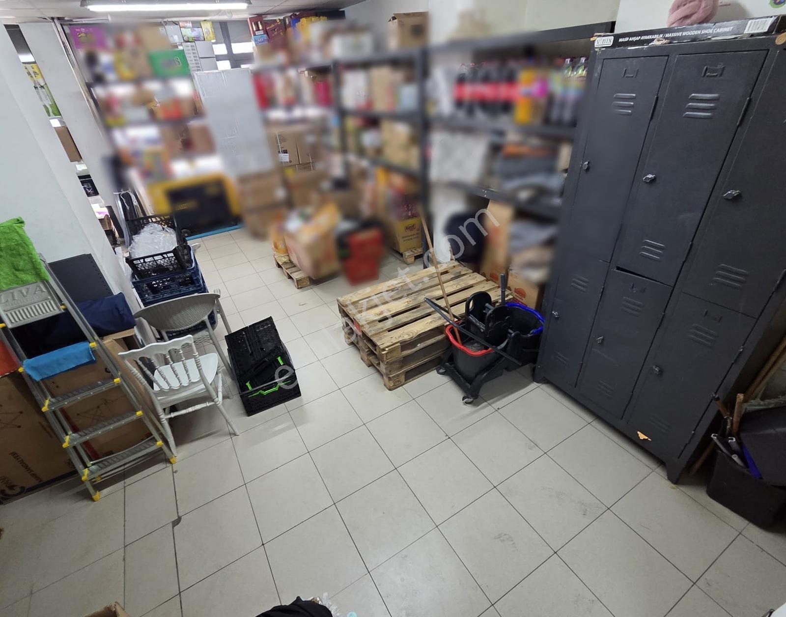 Yıldıztepe Mah. İşlek Cadde Üzeri Kiracılı 60 M² Satılık Dükkan - Görsel 9