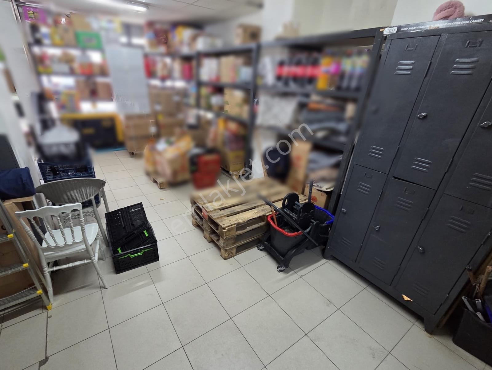 Yıldıztepe Mah. İşlek Cadde Üzeri Kiracılı 60 M² Satılık Dükkan - Görsel 5