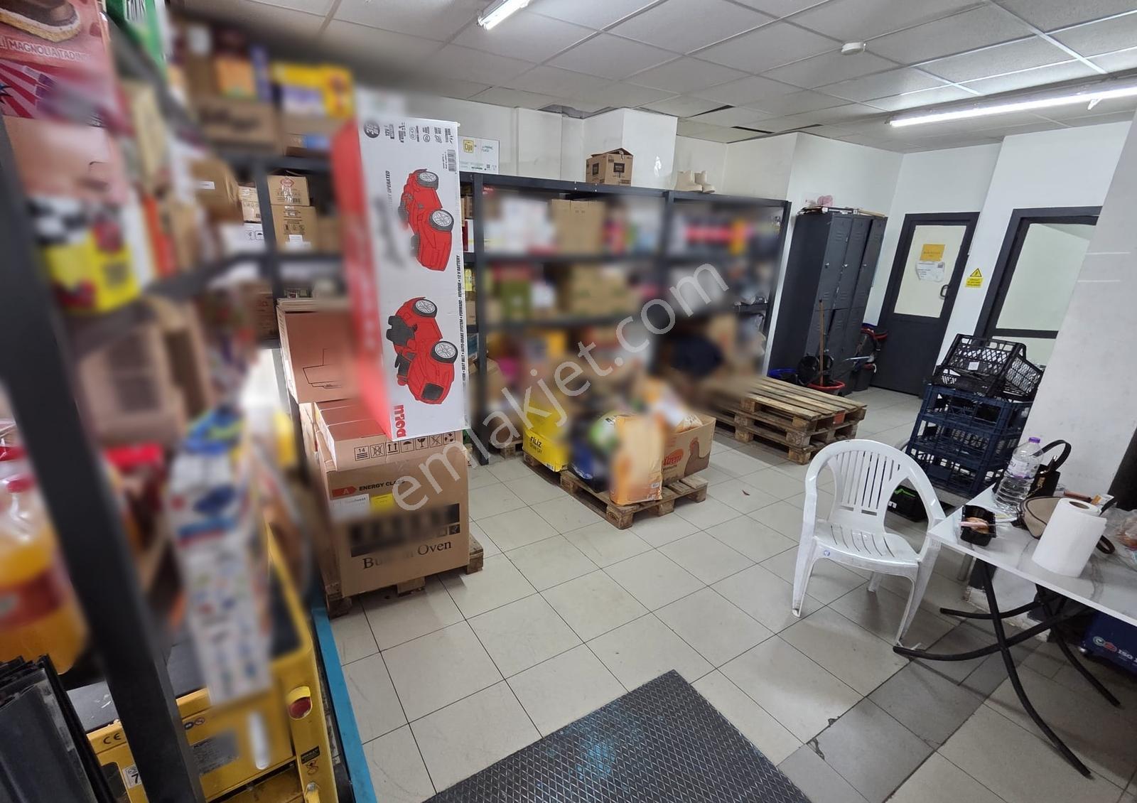 Yıldıztepe Mah. İşlek Cadde Üzeri Kiracılı 60 M² Satılık Dükkan - Görsel 3