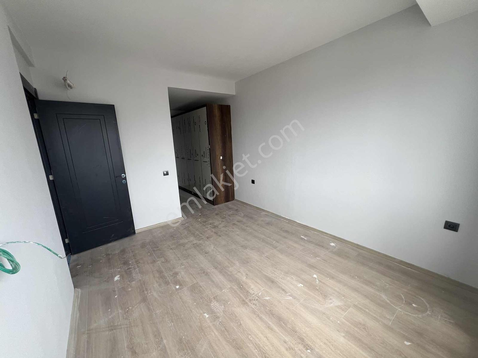 Gazi Paşa Cad. Sıfır Havuzlu Site İçerisinde Lüks 3+1 Fırsatı - Görsel 11