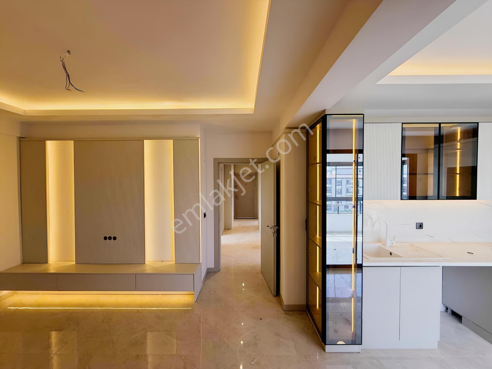 Uygan'dan Muratbey Mah. 130m² 3+1 Arakat Ultra Lüx İşçilik