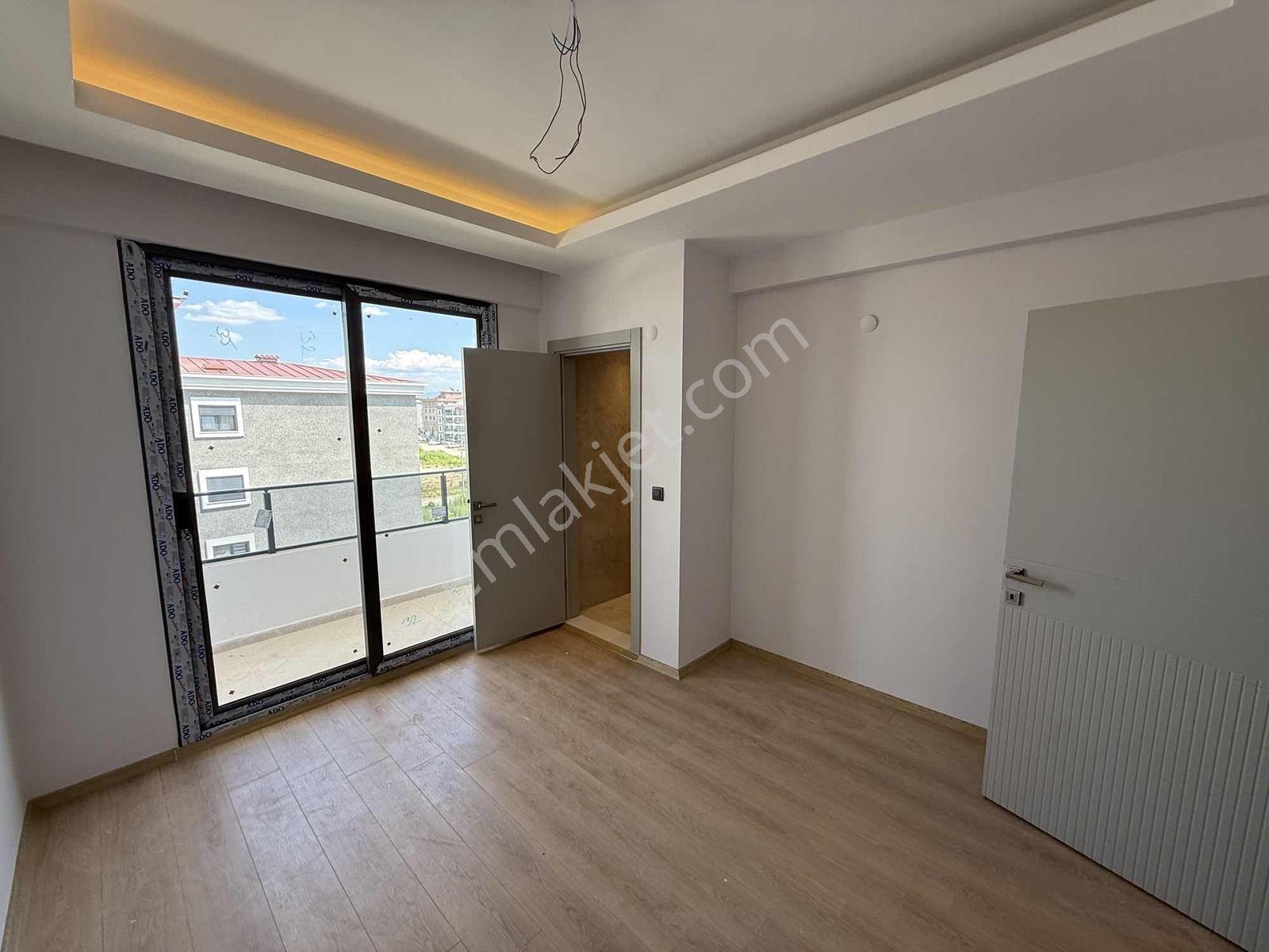 Uygan'dan Muratbey Mah. 130m² 3+1 Arakat Ultra Lüx İşçilik - Görsel 23