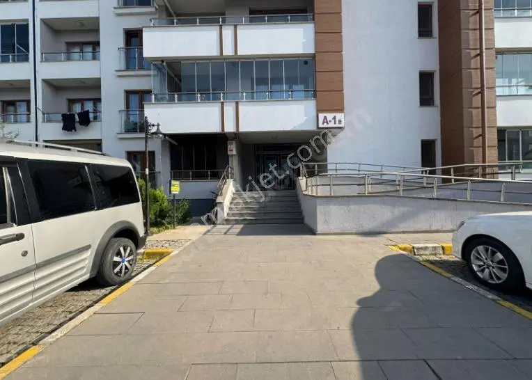 Century 21'den Şirinevler Toki'de Geniş Ve Kullanışlı! - Görsel 5