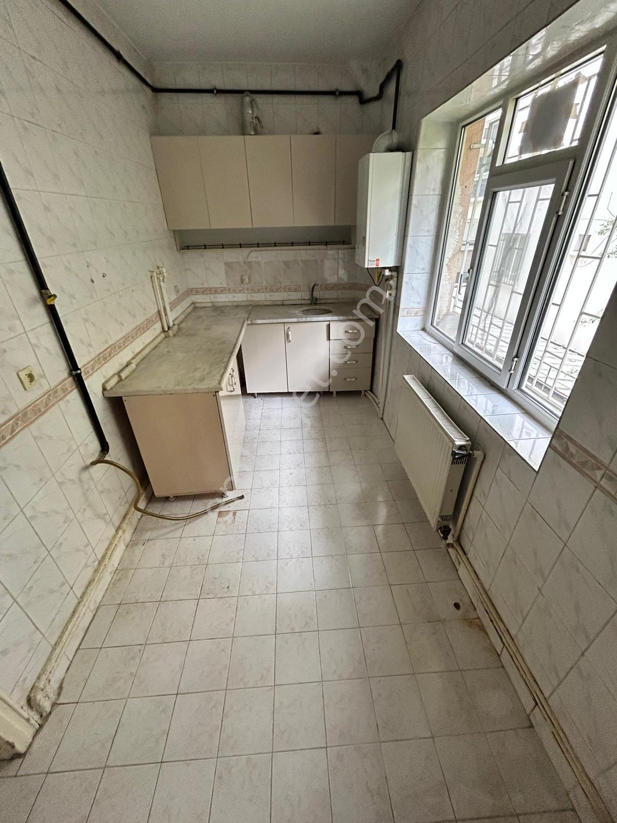 Aydınlıkevler'de 4+1 Kiralık Daire-taner Emlak İnşaat - Görsel 8