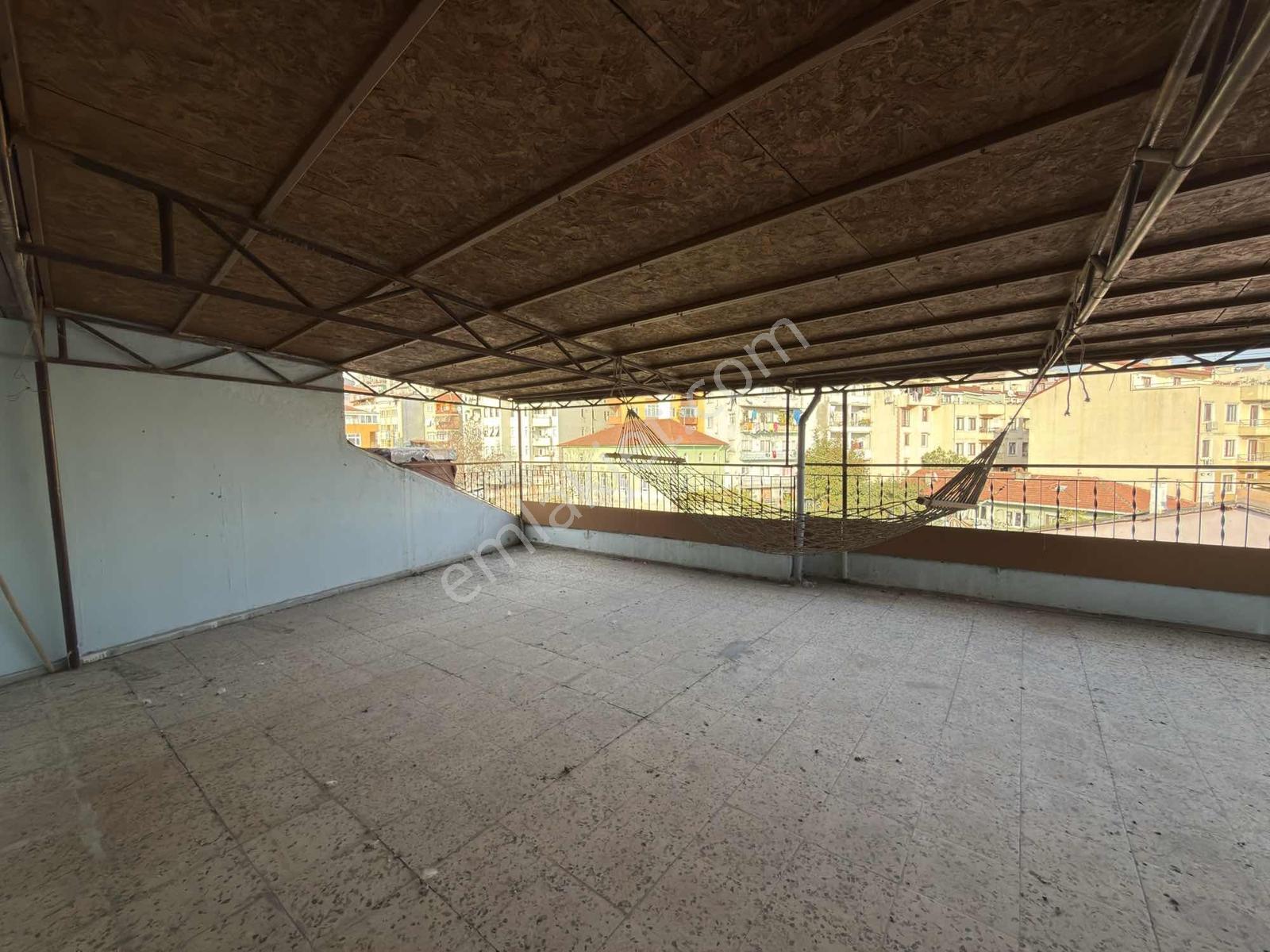 İzmit Çarşı Cumhuriyet Parkı 5+2 Takasa Açık Dubleks Daire - Görsel 2
