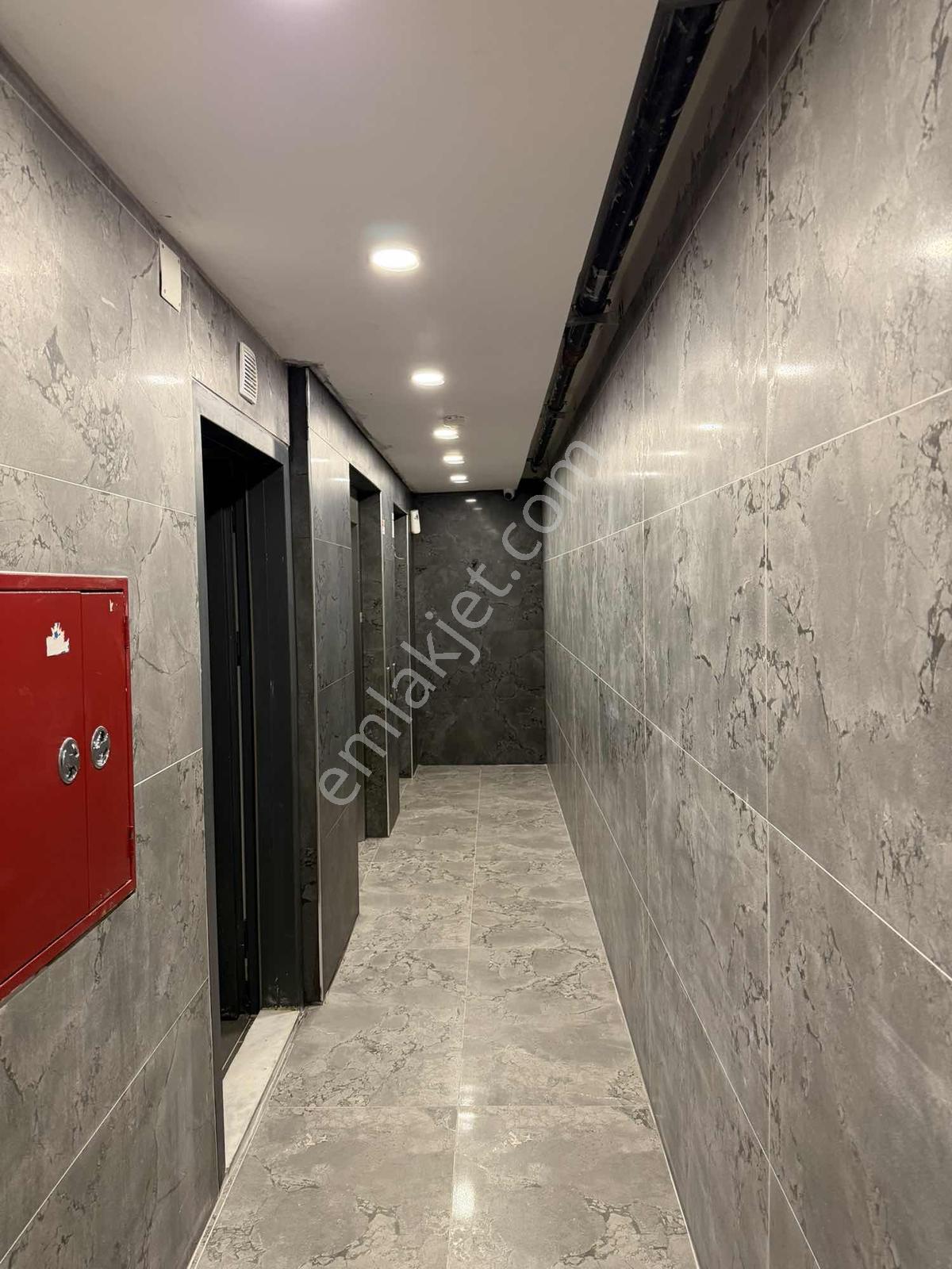 Atıcı Emlaktan Mavi Bulvar Üzerinde 2₺1 Kiralık Daire - Görsel 3