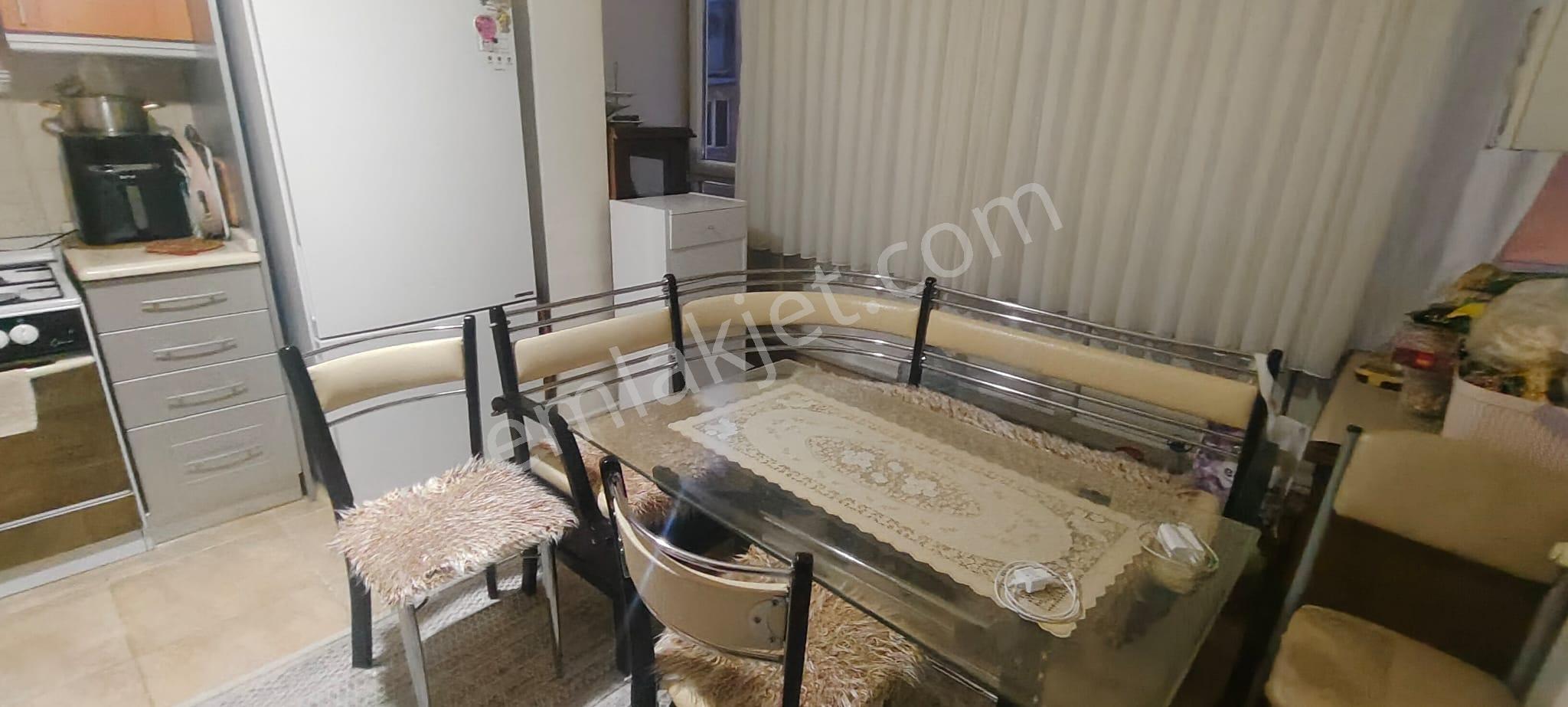 Şirintepe Mahallesinde Cadde Üstünde 2+1 Ebeveyn Banyolu Daire - Görsel 4