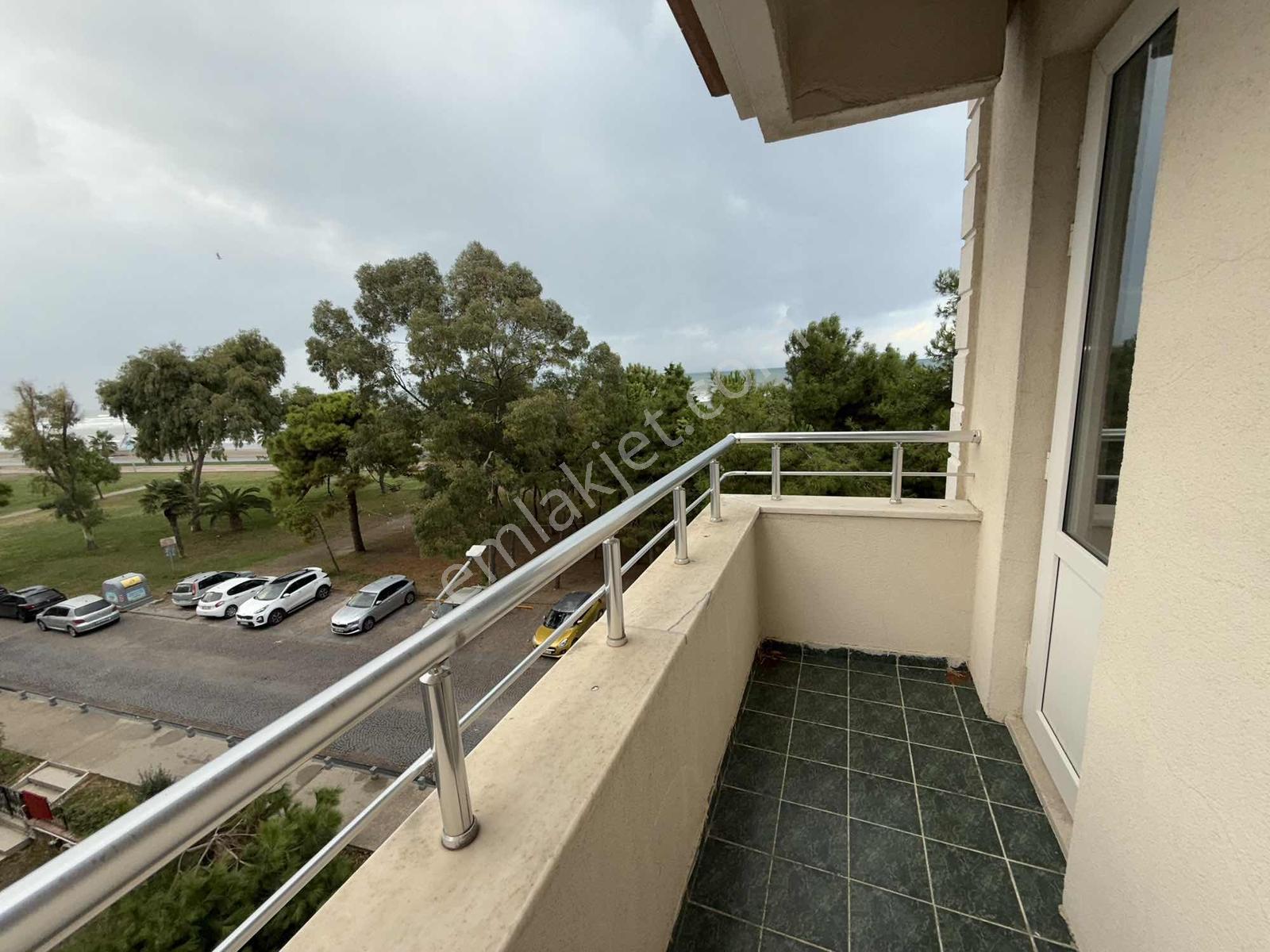 Atakum Denize Sıfır Kiralık 3+1 Daire - Görsel 22