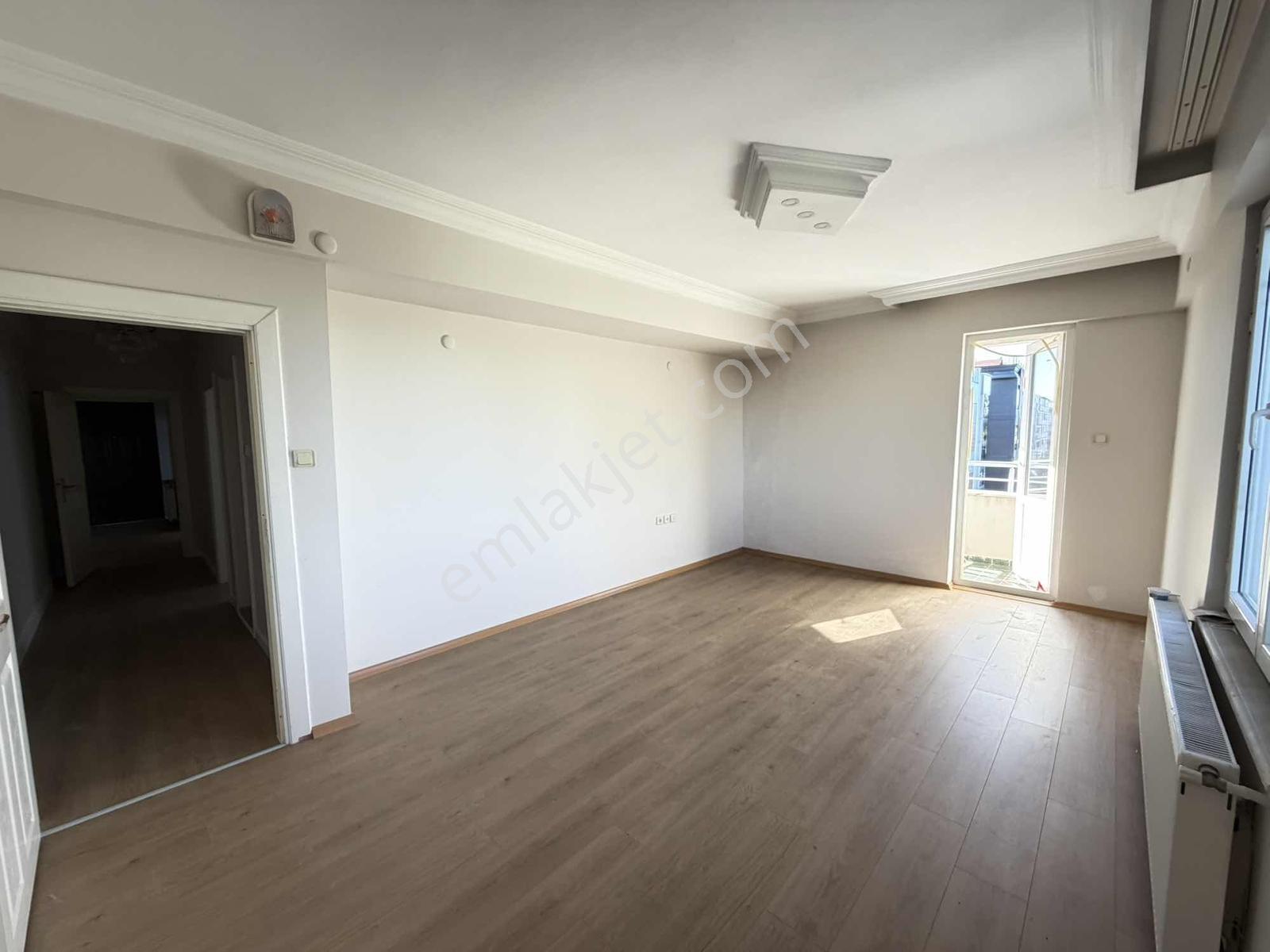 Atakum Denize Sıfır Kiralık 3+1 Daire - Görsel 13