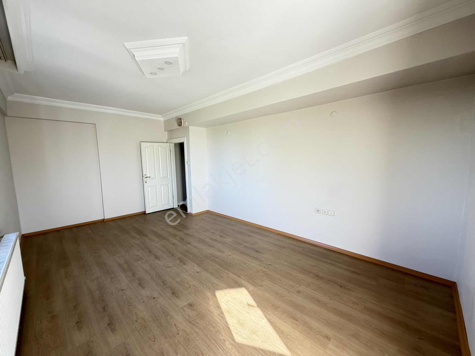 Atakum Denize Sıfır Kiralık 3+1 Daire - Görsel 12