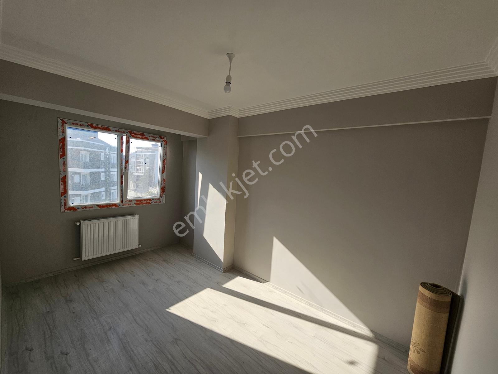 Menemen Seyrek Merkezde Satılık 1+1 Yeni Doğalgazlı Daire - Görsel 6