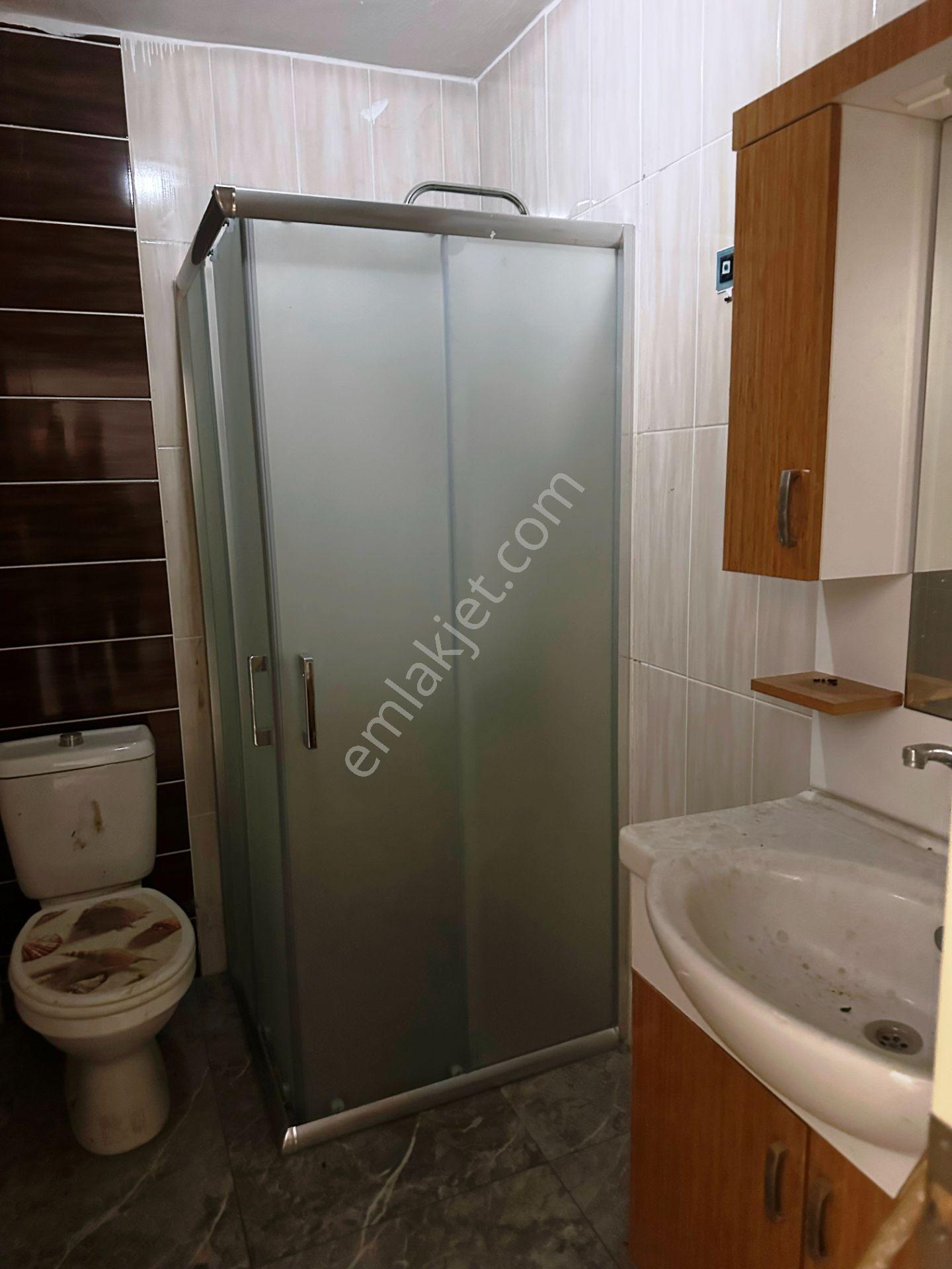 Darıca'da 2011 Yapım İskanlı Site Aydınlık 160m2 Boş Satılık 4+1 - Görsel 20