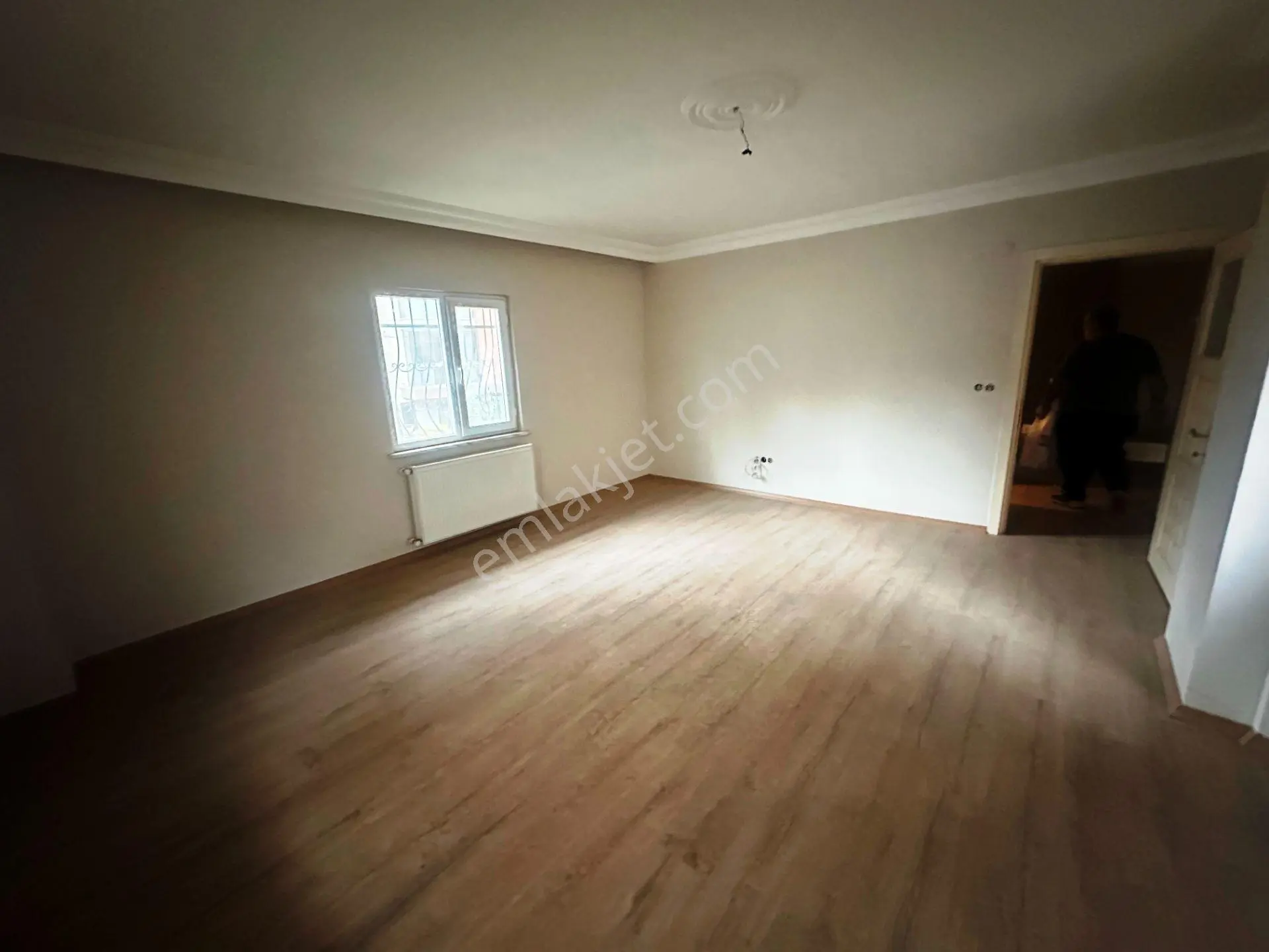 Darıca'da 2011 Yapım İskanlı Site Aydınlık 160m2 Boş Satılık 4+1 - Görsel 4