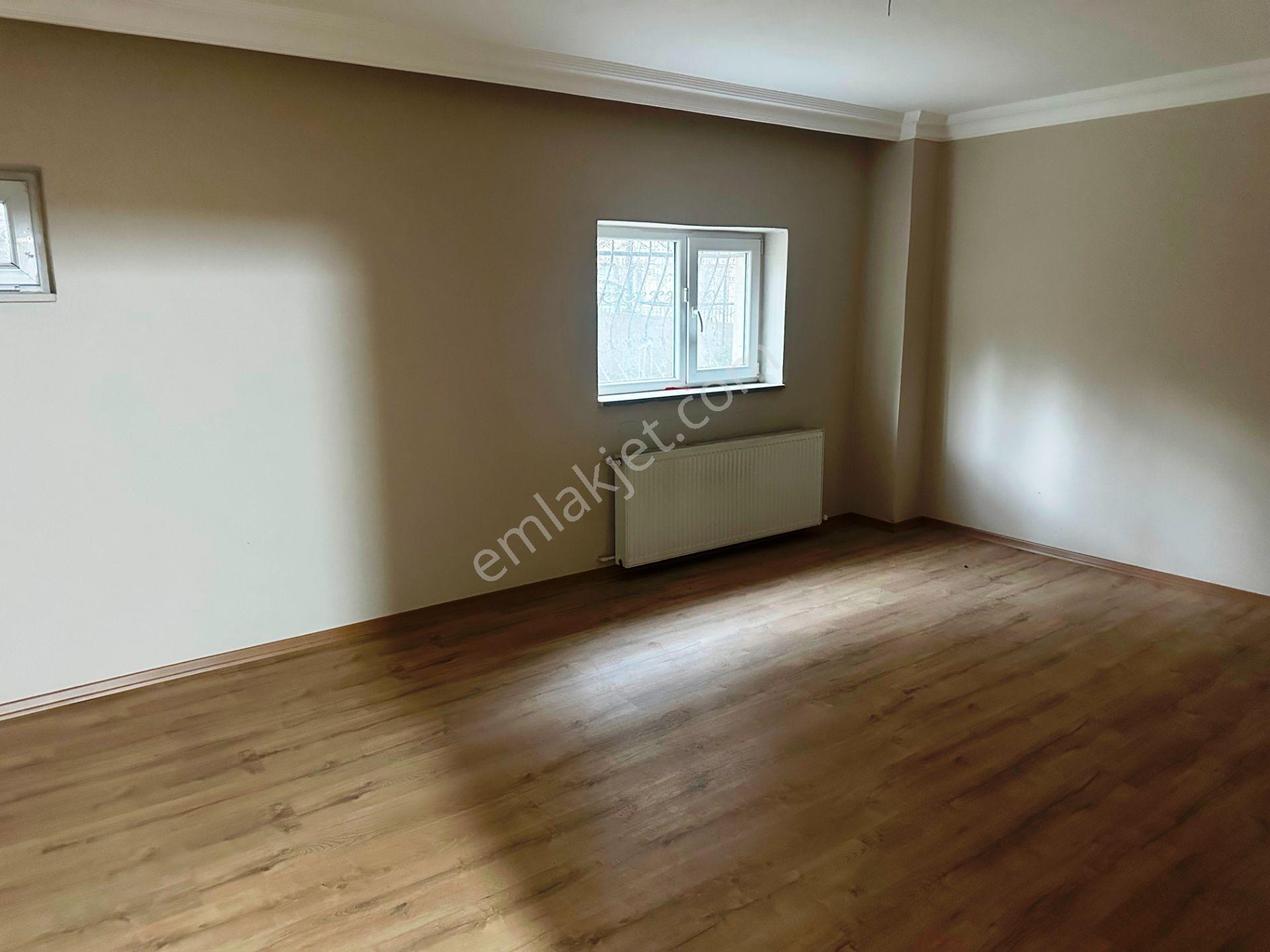 Darıca'da 2011 Yapım İskanlı Site Aydınlık 160m2 Boş Satılık 4+1 - Görsel 15
