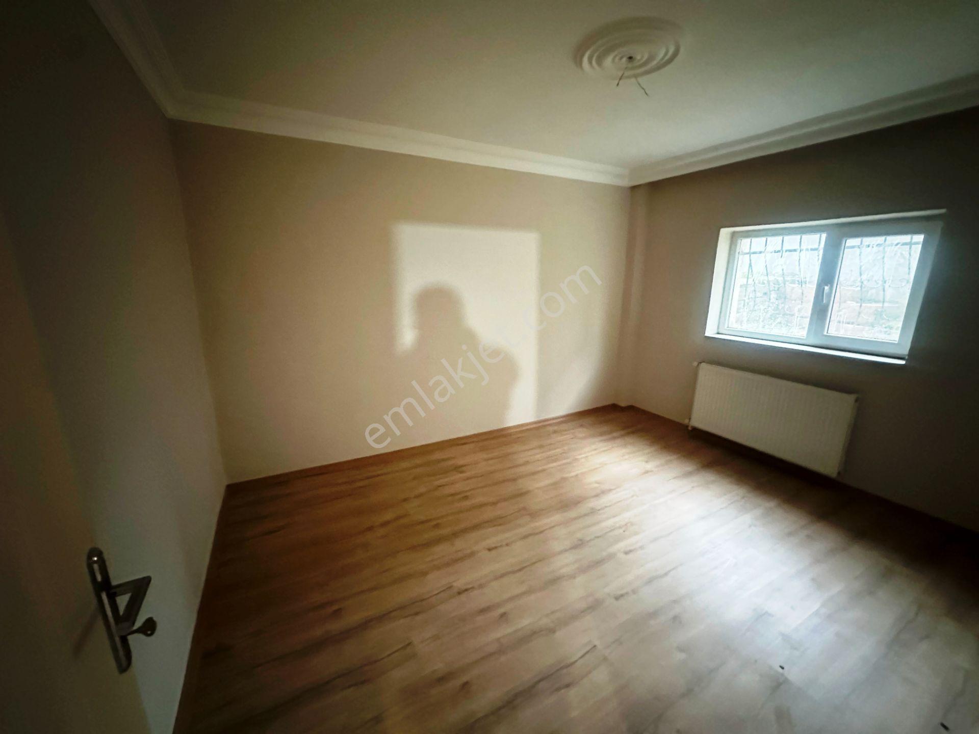 Darıca'da 2011 Yapım İskanlı Site Aydınlık 160m2 Boş Satılık 4+1 - Görsel 12