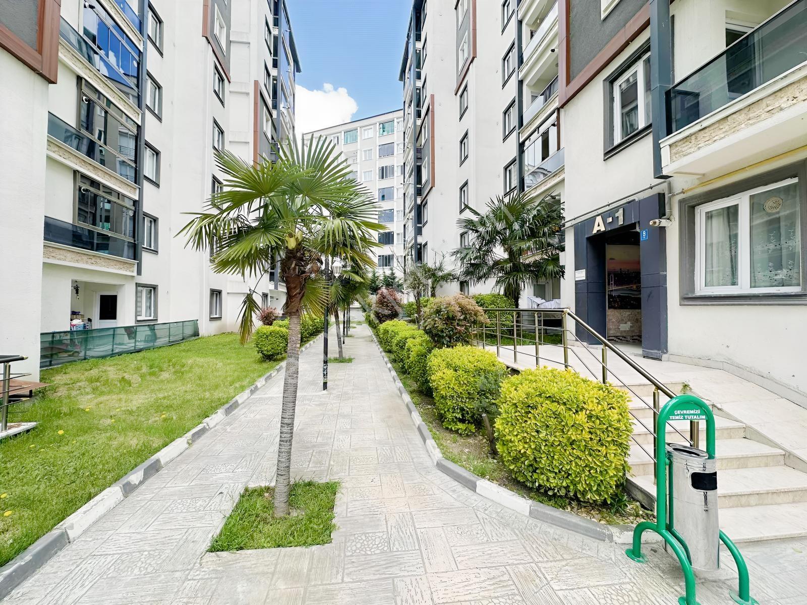 G.m.k.p Mah Site İçerisinde 2+1 115 M² Kiralık Daire