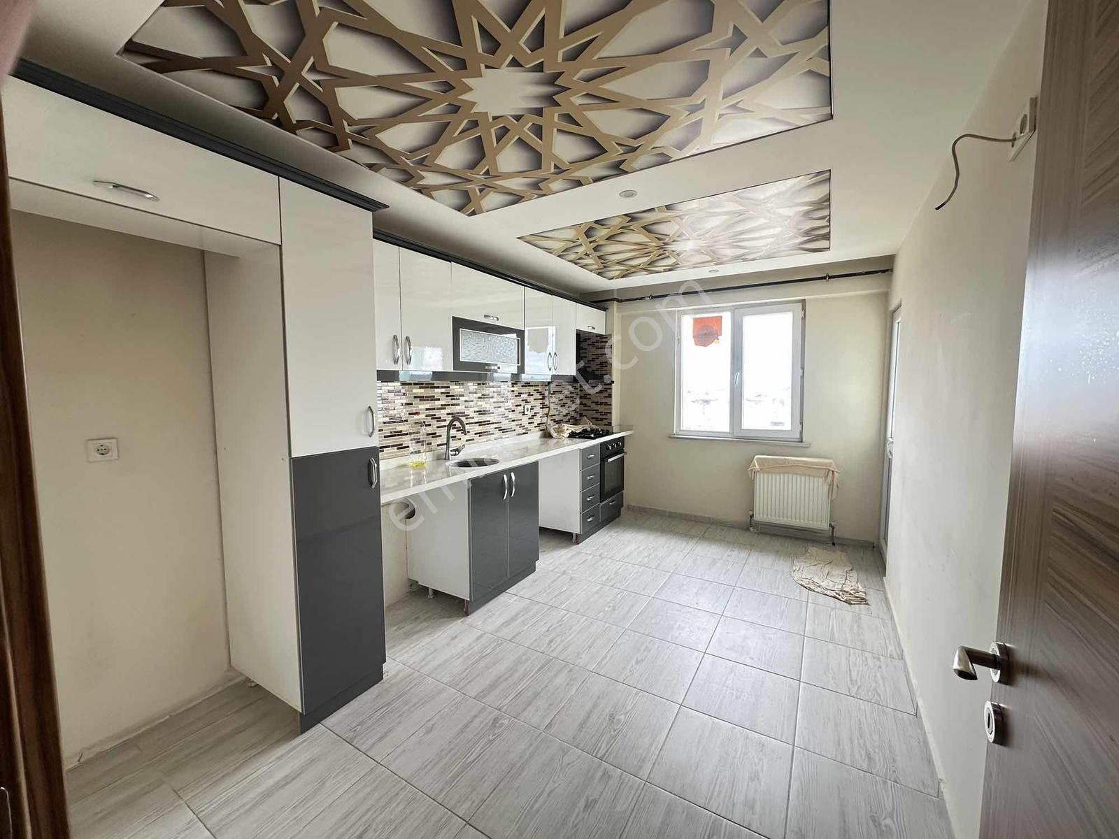 G.m.k.p Mah Site İçerisinde 2+1 115 M² Kiralık Daire - Görsel 3