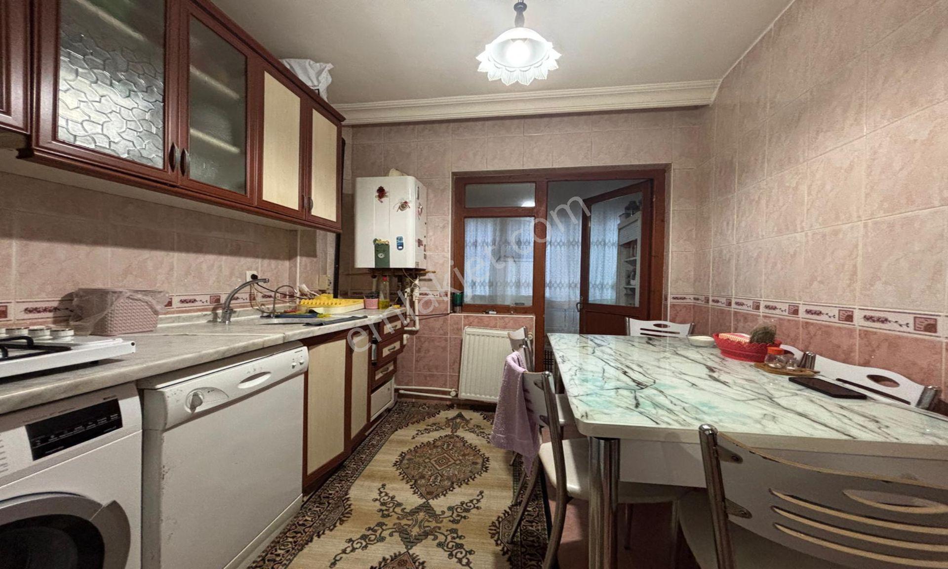 Bulvar'dan Cadde Üstü, Merkezi Lokasyon'da 3+1 Satılık Daire!!! - Görsel 15