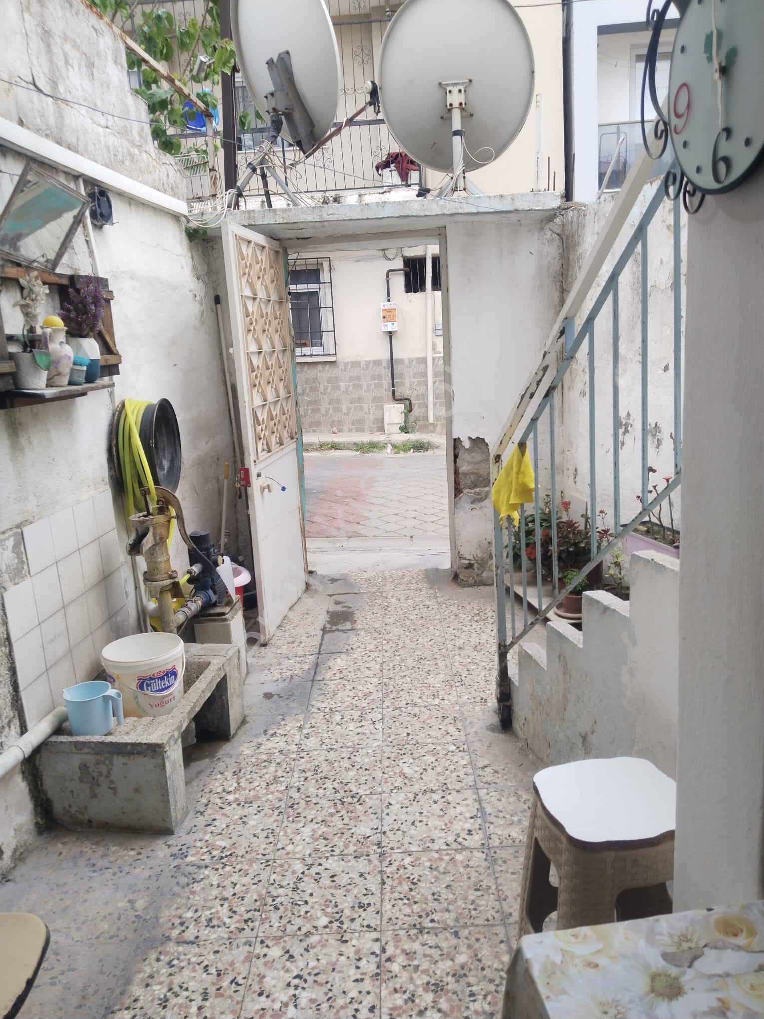 Turyap Buca'dan Dumlupınar Mh'de Satılık Eski Rum Evi - Görsel 14
