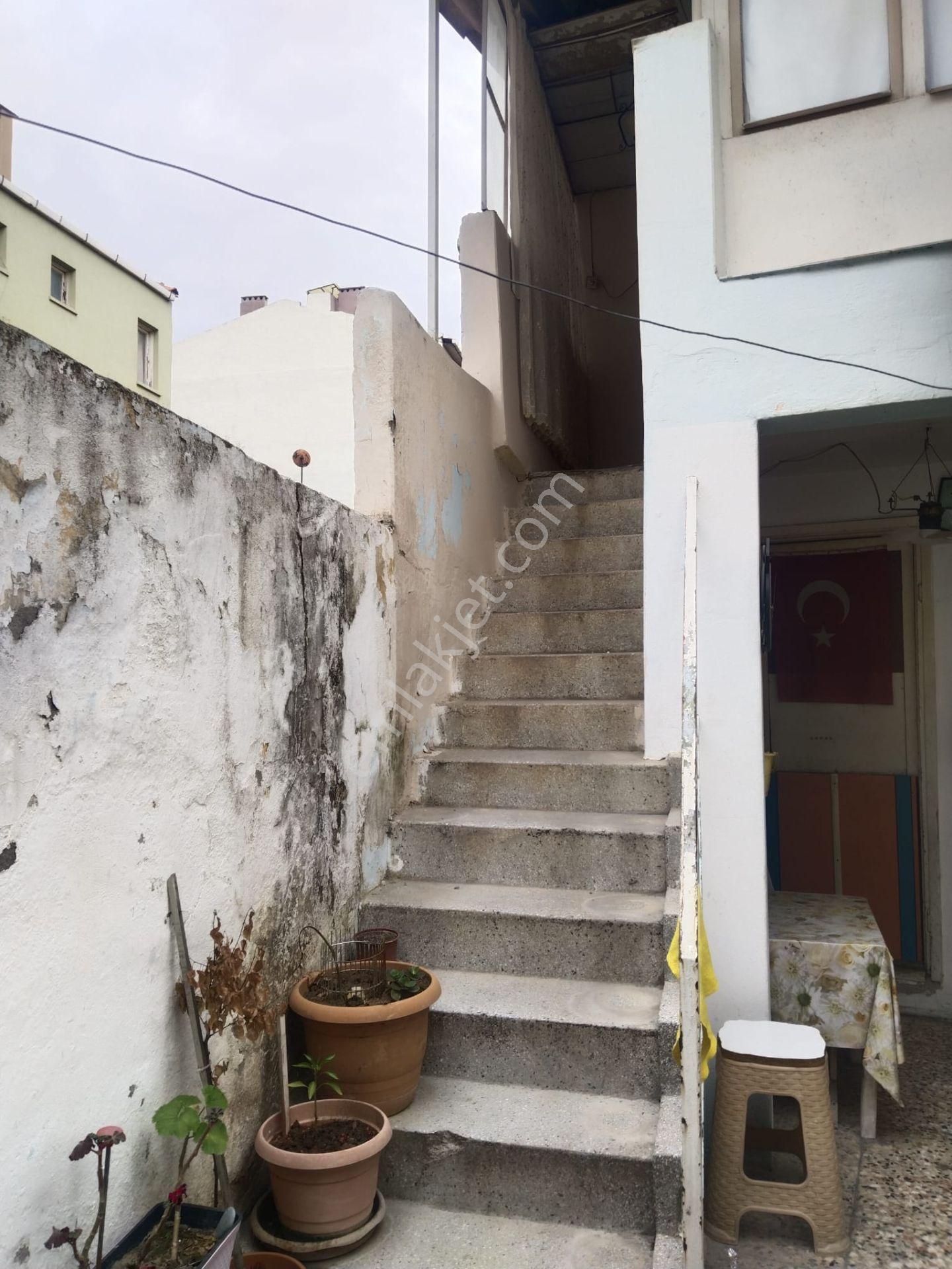 Turyap Buca'dan Dumlupınar Mh'de Satılık Eski Rum Evi - Görsel 6