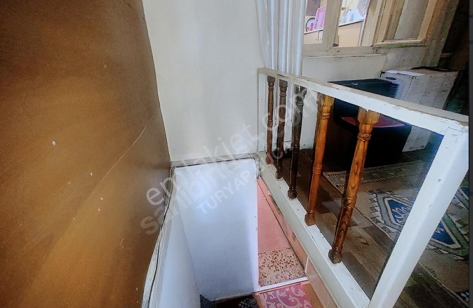 Turyap Buca'dan Dumlupınar Mh'de Satılık Eski Rum Evi - Görsel 33