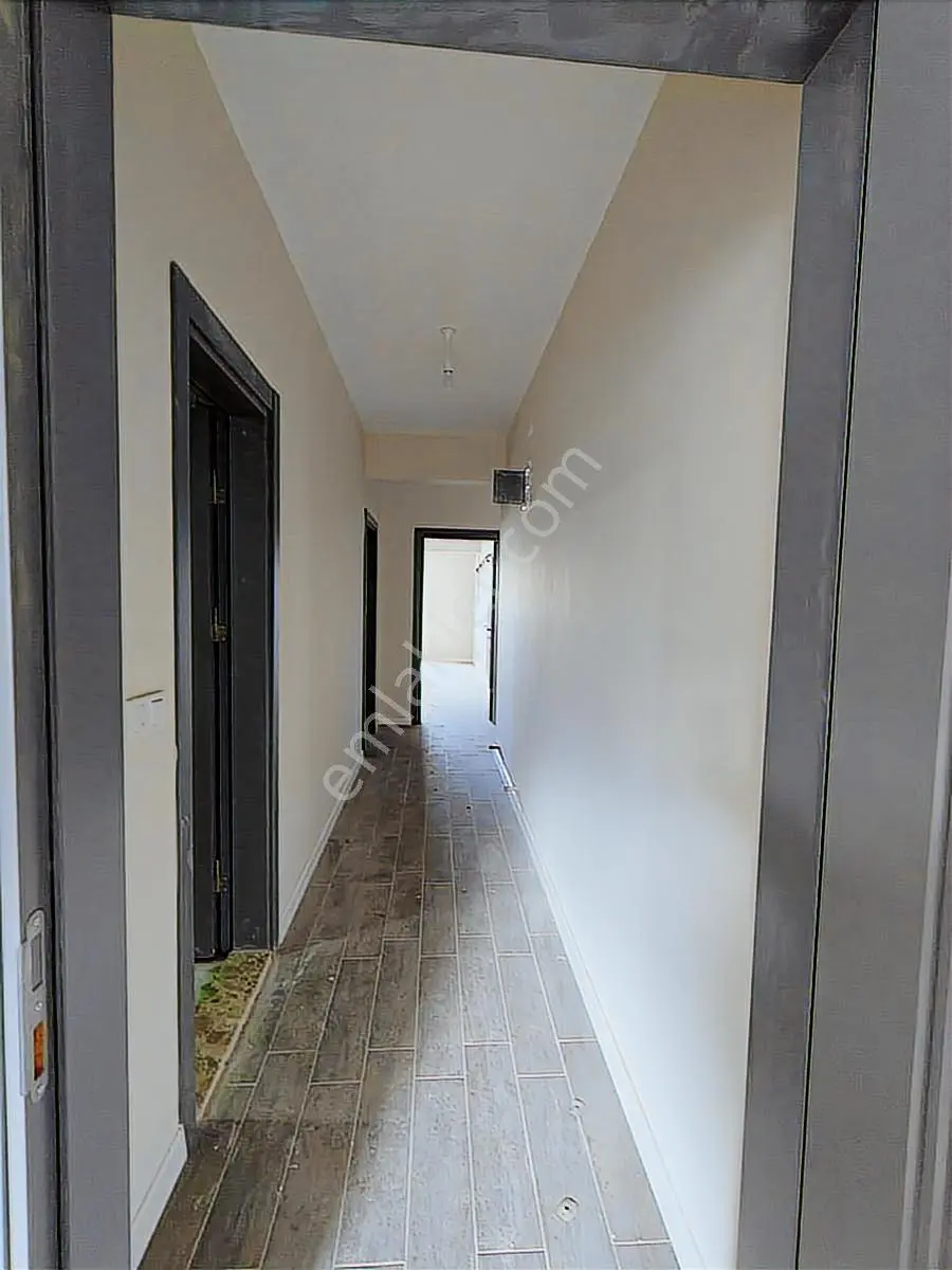 Kuşadası Davutlar'da Sıfır 3+1 Ara Kat Daire - Görsel 2