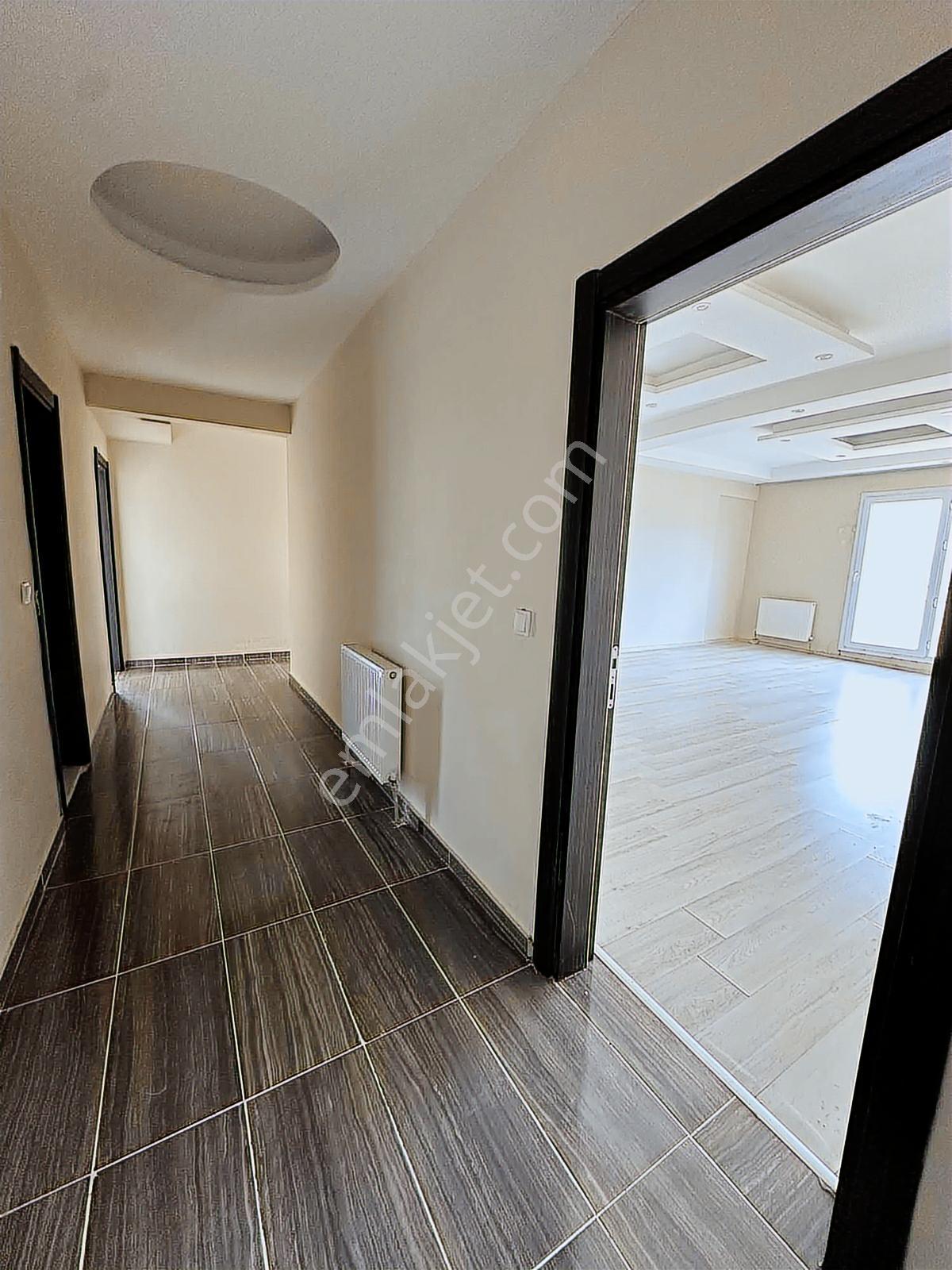Nirvana Sitesinde Kiralık Son 4+1 Daire - Görsel 20