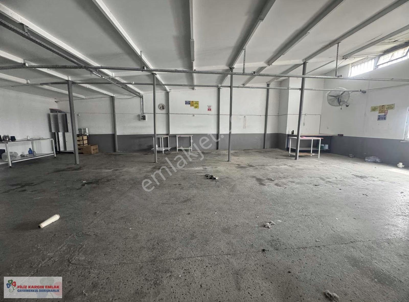 Filiz Emlaktan Bağcılar Merkez Mah.550m2 Asansörlü Kiralık Depo - Görsel 9