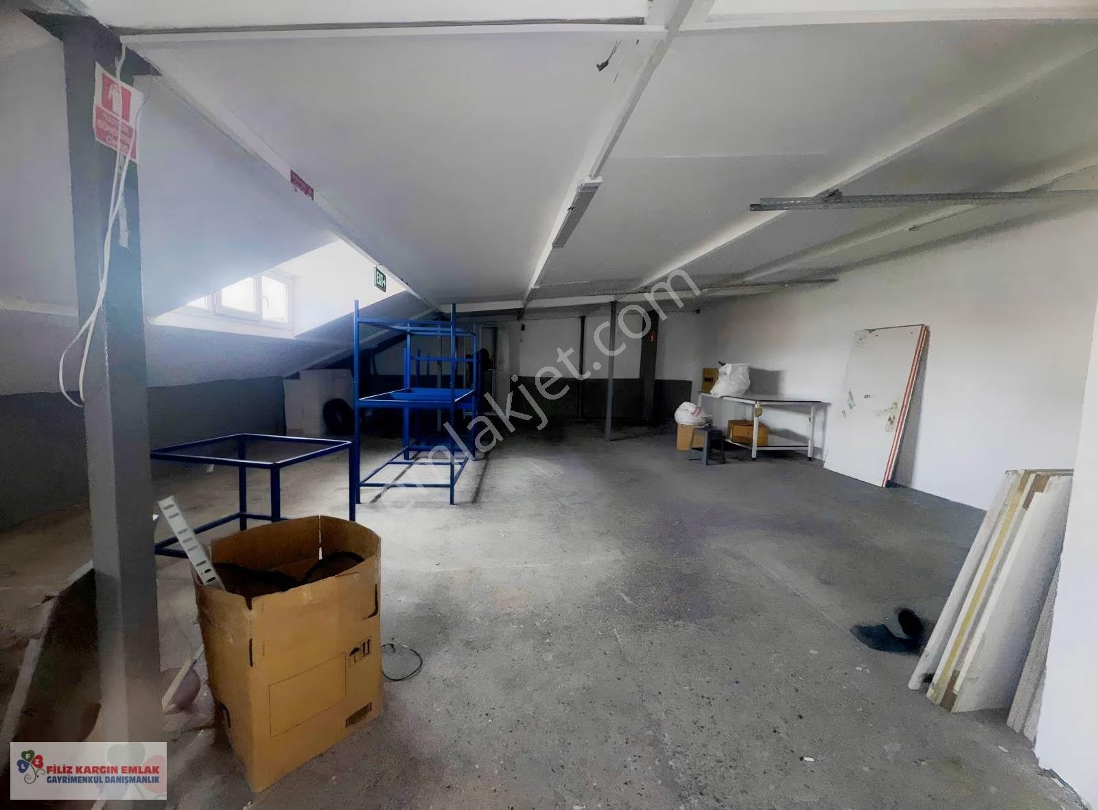Filiz Emlaktan Bağcılar Merkez Mah.550m2 Asansörlü Kiralık Depo - Görsel 28
