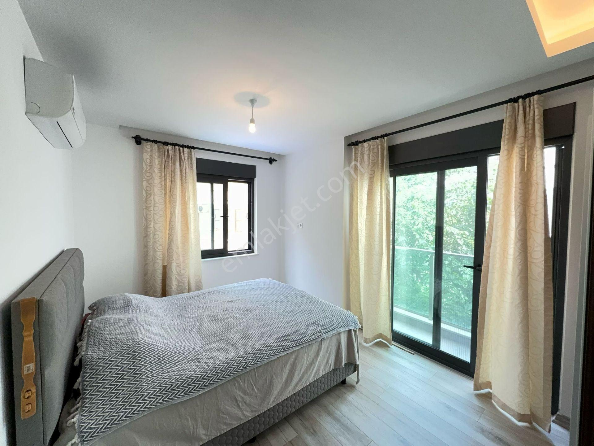 Alanya Güllerpınarı'nda Denize 50 M Site İçinde Eşyalı 3+1 Daire - Görsel 11