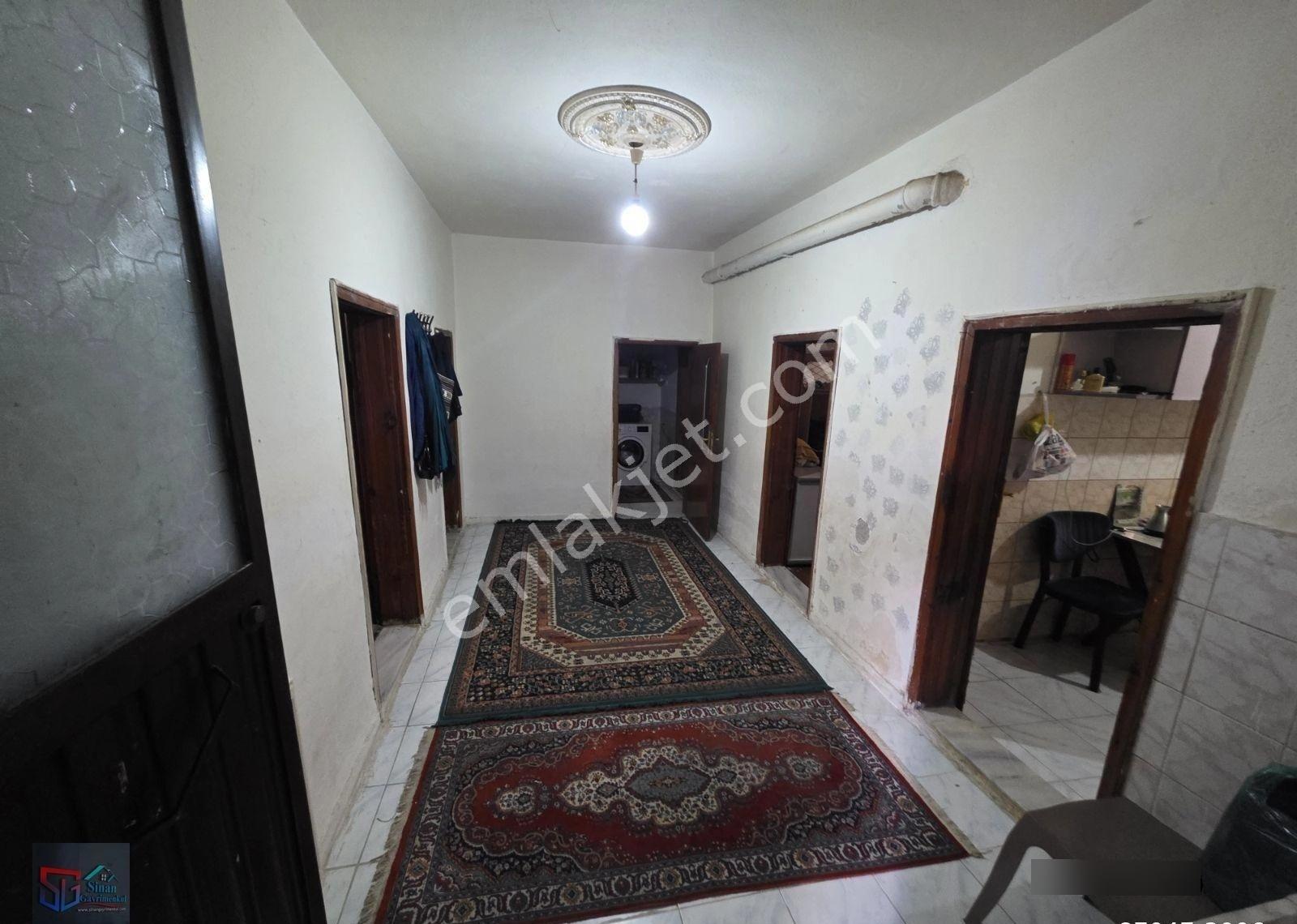 Eskişehir Bağlarında Satılık 3 Katlı Bina - Görsel 4