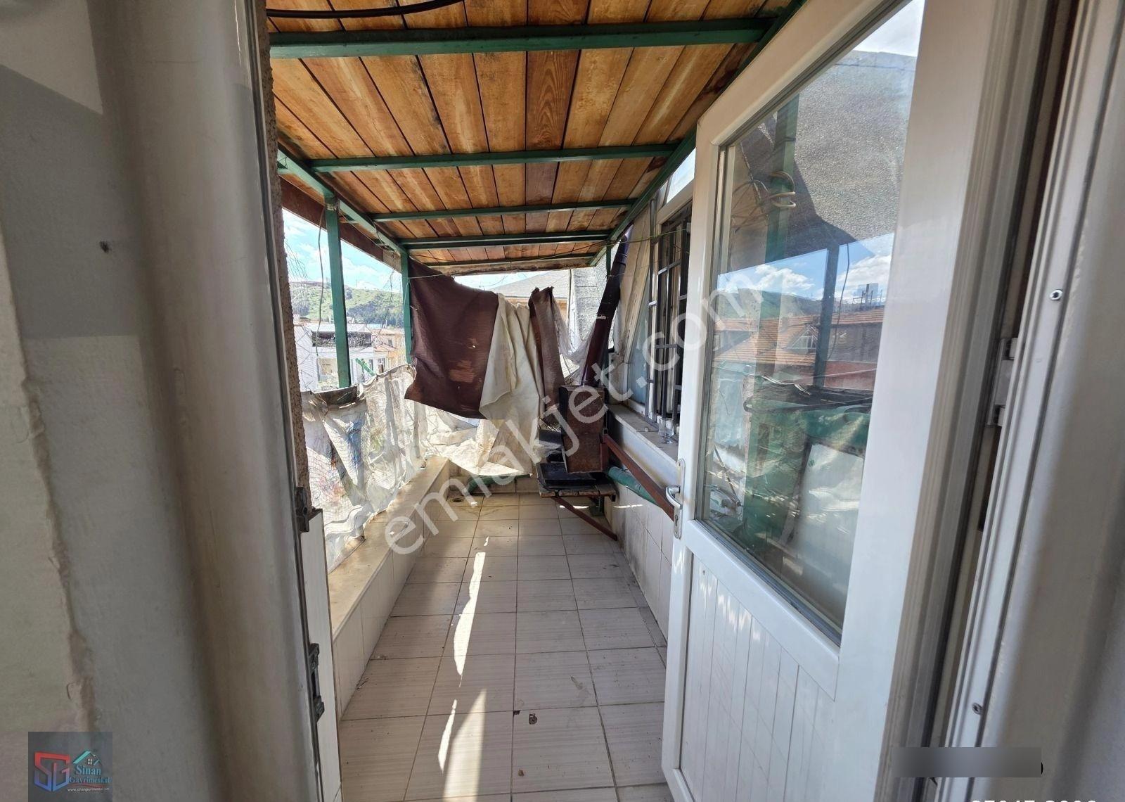 Eskişehir Bağlarında Satılık 3 Katlı Bina - Görsel 7