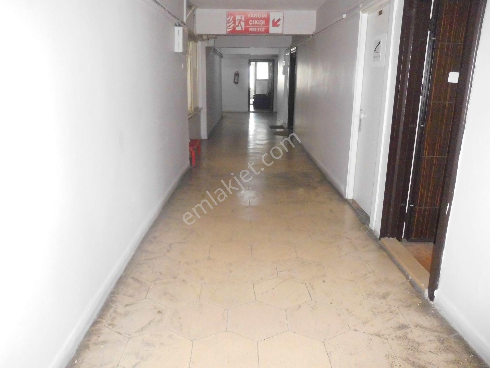 Heykel Cadde Üstü Kiralık İş Yeri