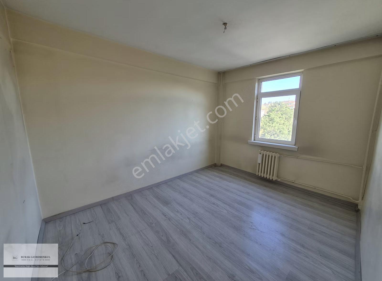 Batıkent Metroya Çok Yakın 2+1 Kiralık Daire - Görsel 6