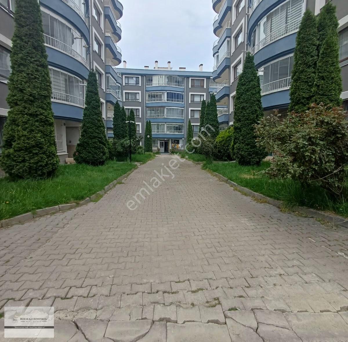 Çakırlar Göbege, Botanik Metroya Yakın Full Yapılı Katta - Görsel 25