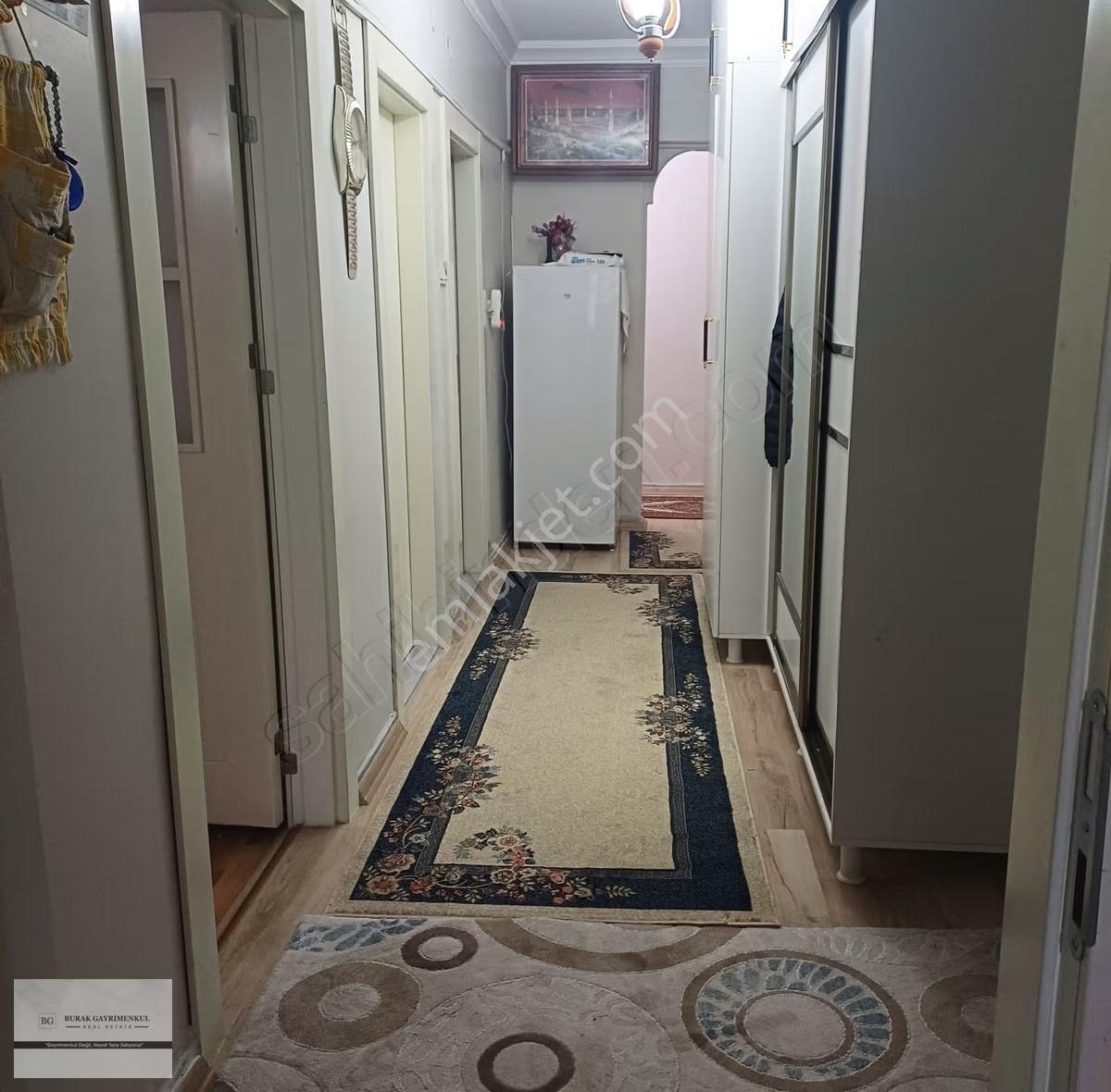 Mevlana Mah.metroya Yakın Yapılı Fırsat Daire - Görsel 8