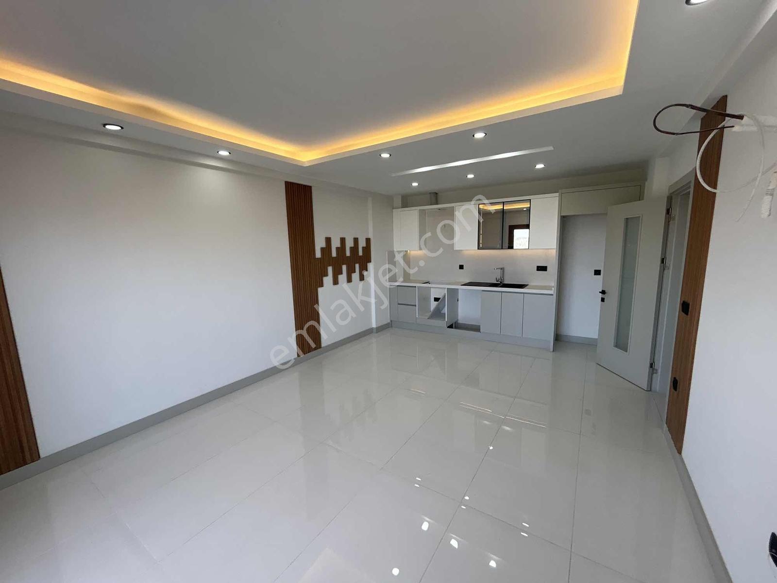 Kuşadası Havuzlu Sitede Deniz Manzaralı Satılık Lüks 2+1 Daire. - Görsel 3