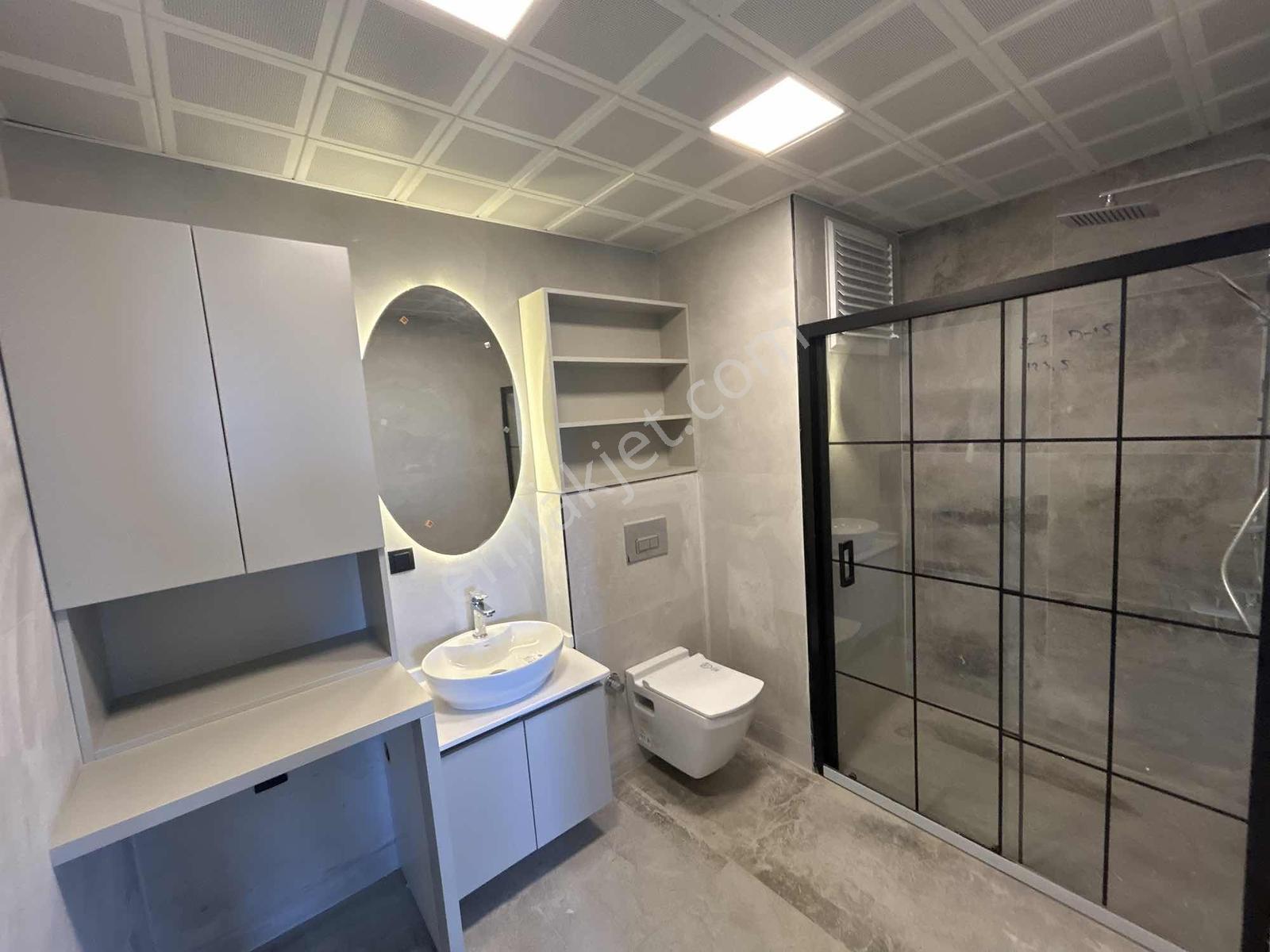 Kuşadası Havuzlu Sitede Deniz Manzaralı Satılık Lüks 2+1 Daire. - Görsel 9