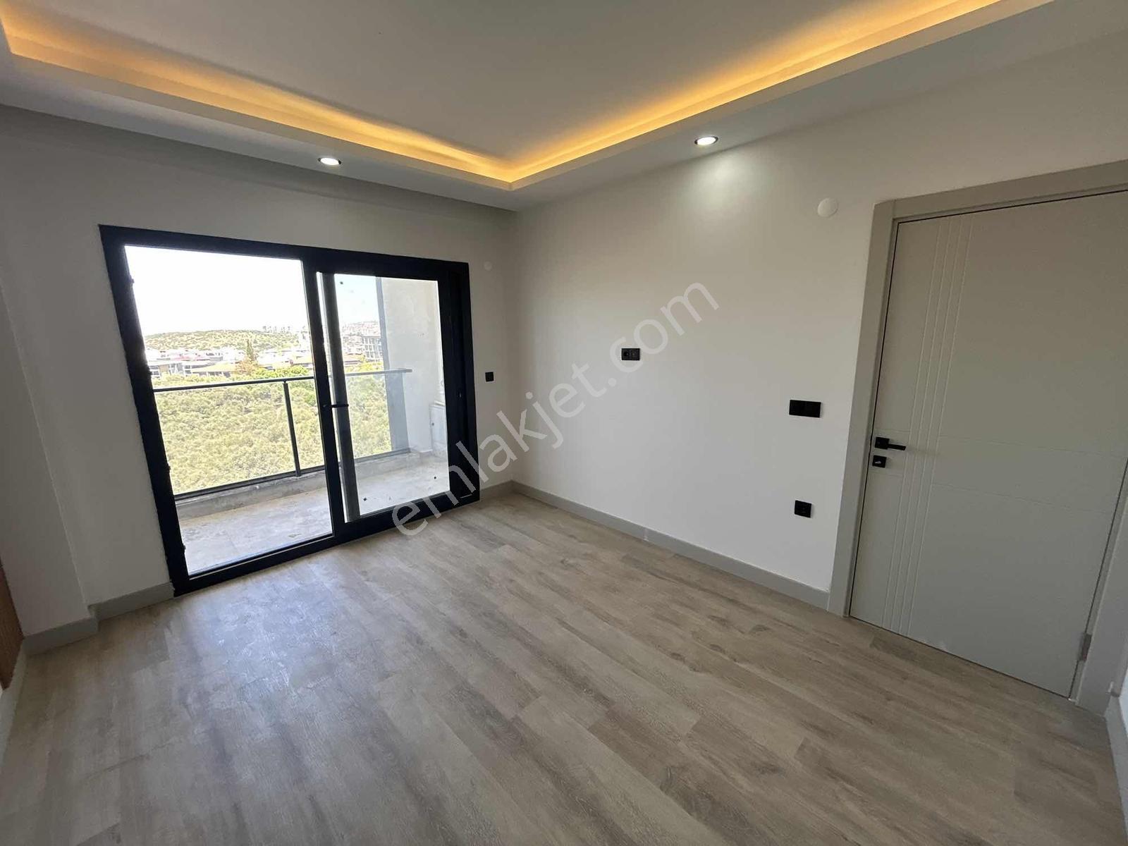 Kuşadası Havuzlu Sitede Deniz Manzaralı Satılık Lüks 2+1 Daire. - Görsel 6