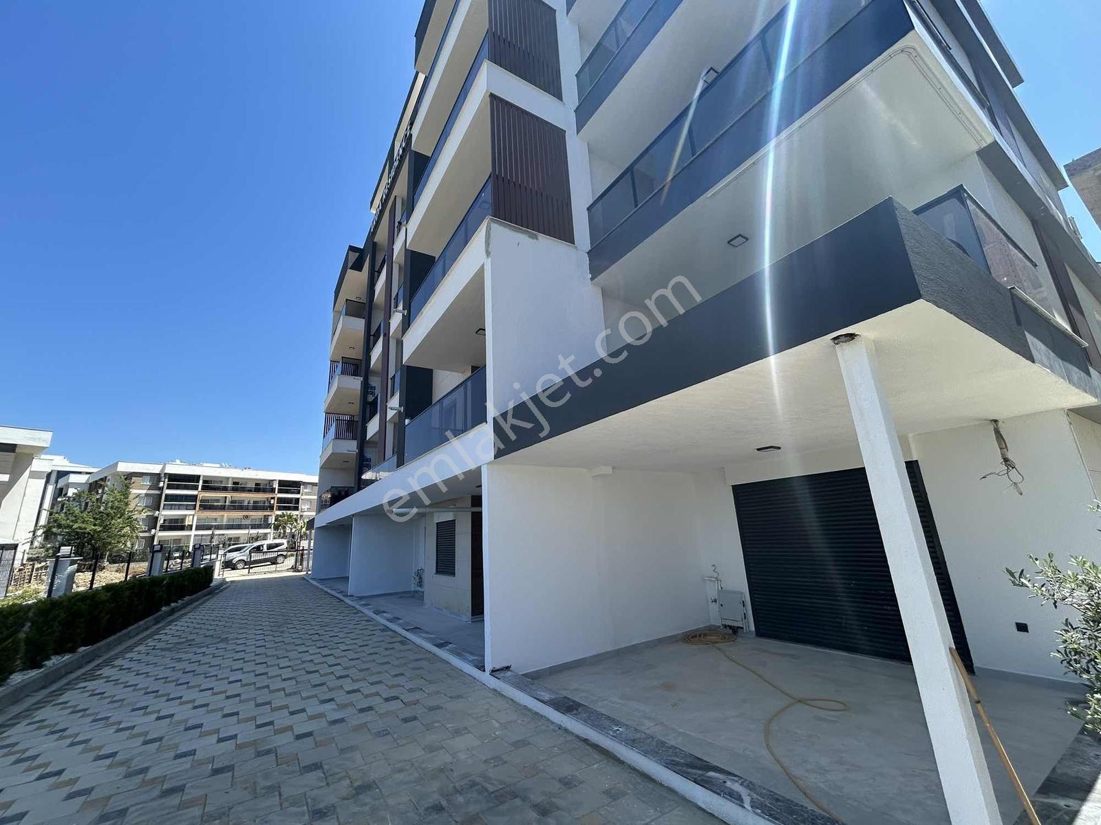Kuşadası Havuzlu Sitede Deniz Manzaralı Satılık Lüks 2+1 Daire. - Görsel 14