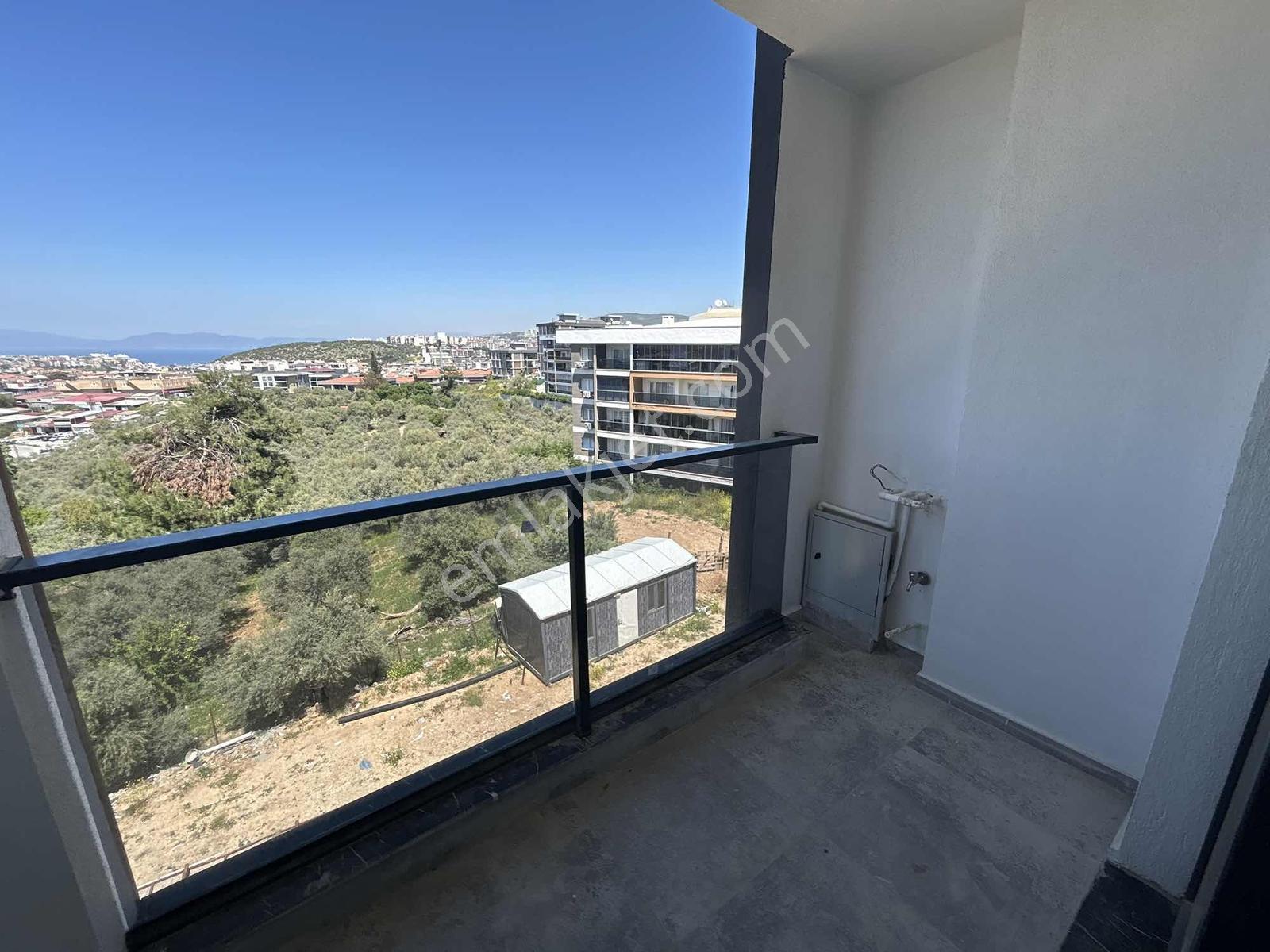 Kuşadası Havuzlu Sitede Deniz Manzaralı Satılık Lüks 2+1 Daire. - Görsel 13