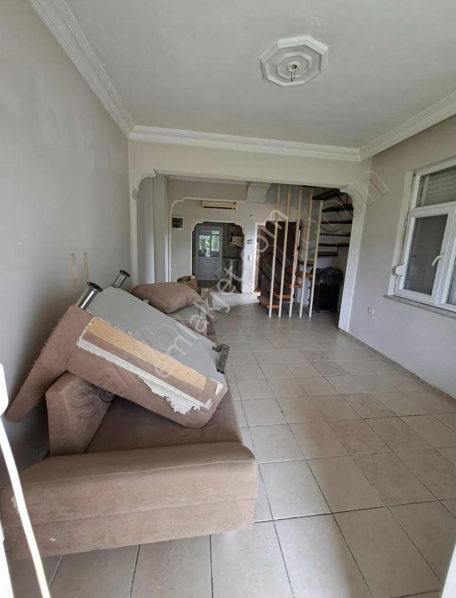 Kızılağaç Mahallesi'nde 3 + 1 Triplex Satılıktır - Görsel 9