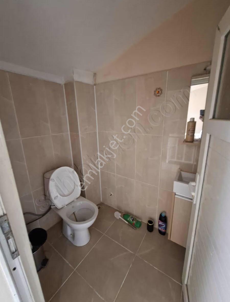 Kızılağaç Mahallesi'nde 3 + 1 Triplex Satılıktır - Görsel 16