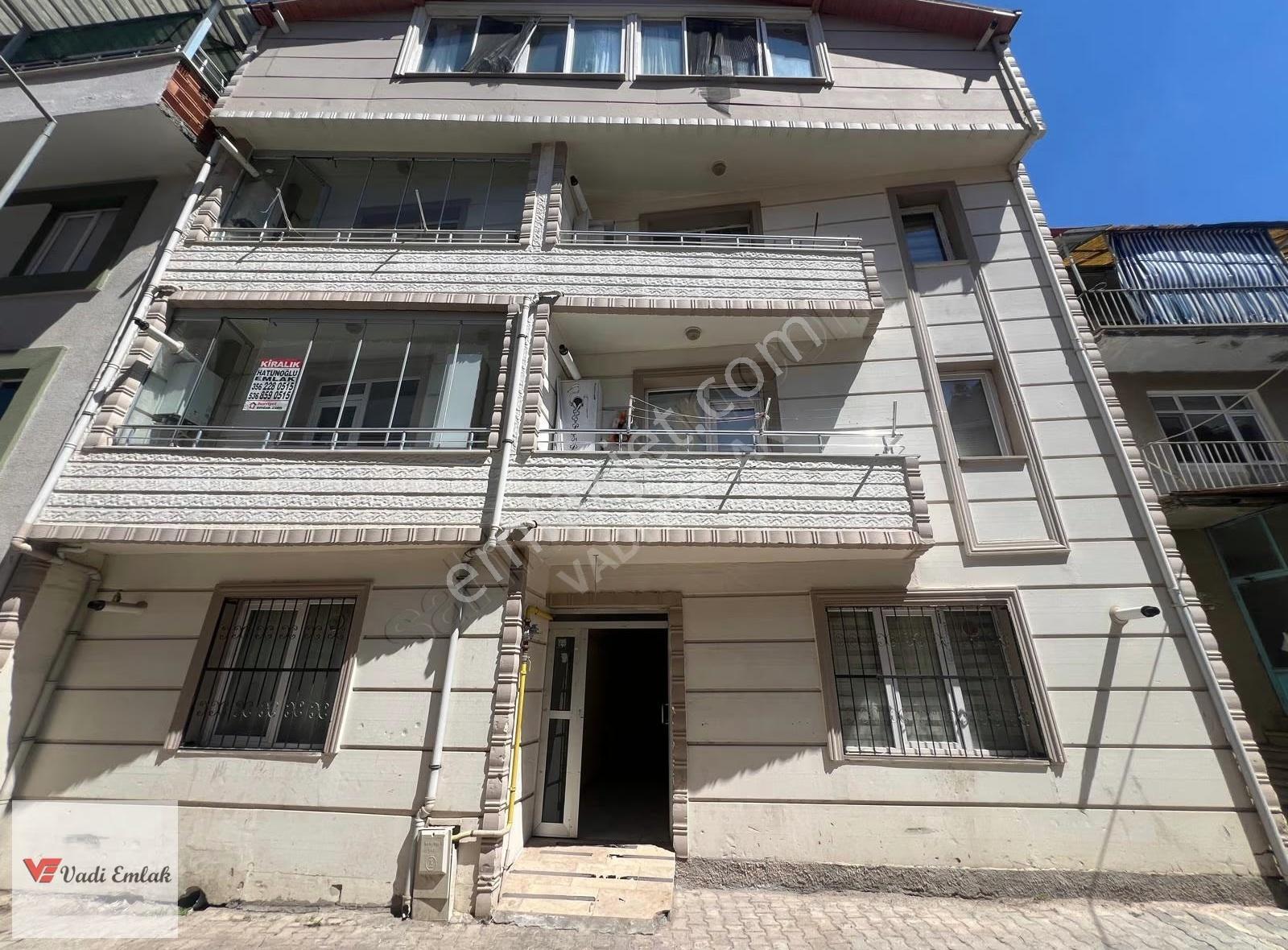 Yarahmet Mahallesinde Eşyalı 1+1 Kiralık Daire | Vadi Emlak