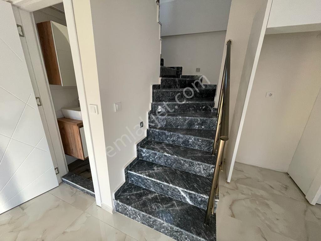 Seferihisar Doğanbey'de Satılık Sıfır Müstakil Havuzlu 3+1 Villa - Görsel 17